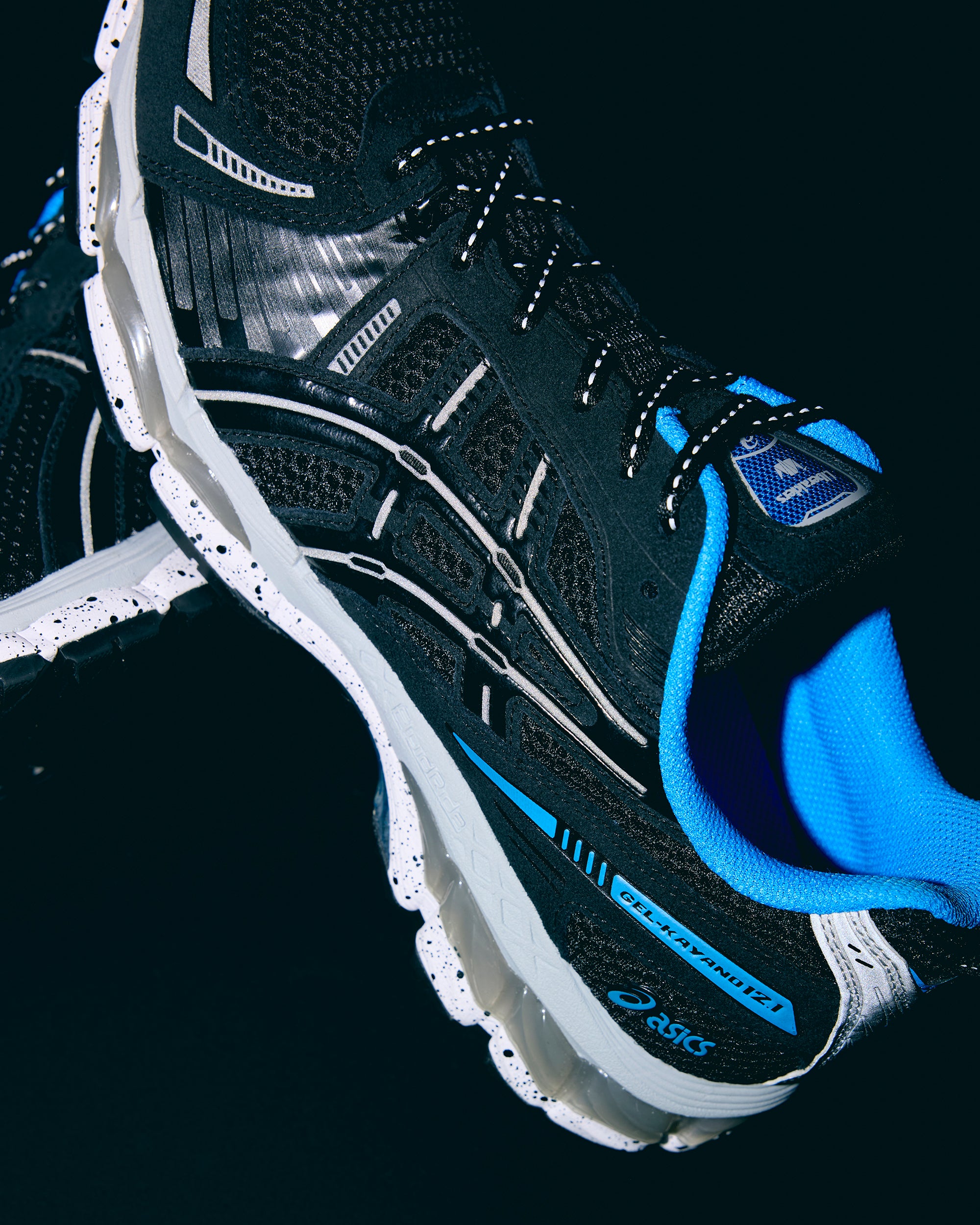 ASICS × Liberaides GEL-KAYANO 12.1