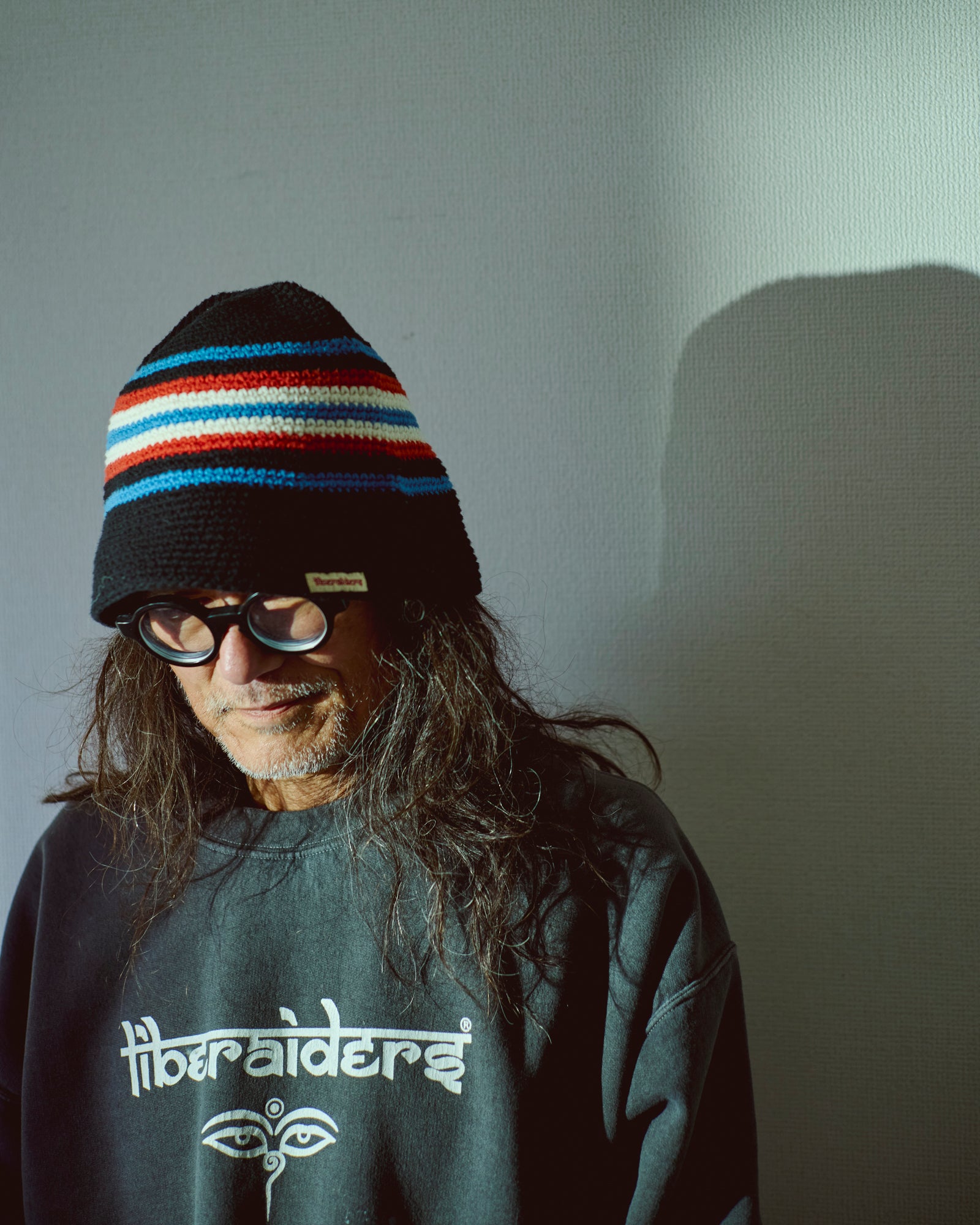 【オンラインストア限定】WISDOM EYES CREWNECK