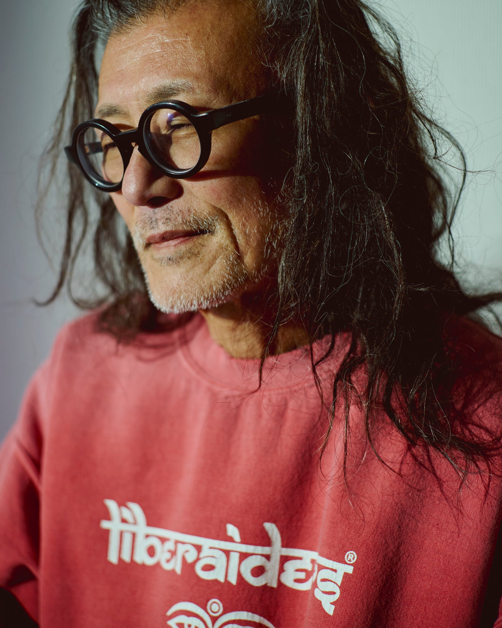 【オンラインストア限定】WISDOM EYES CREWNECK