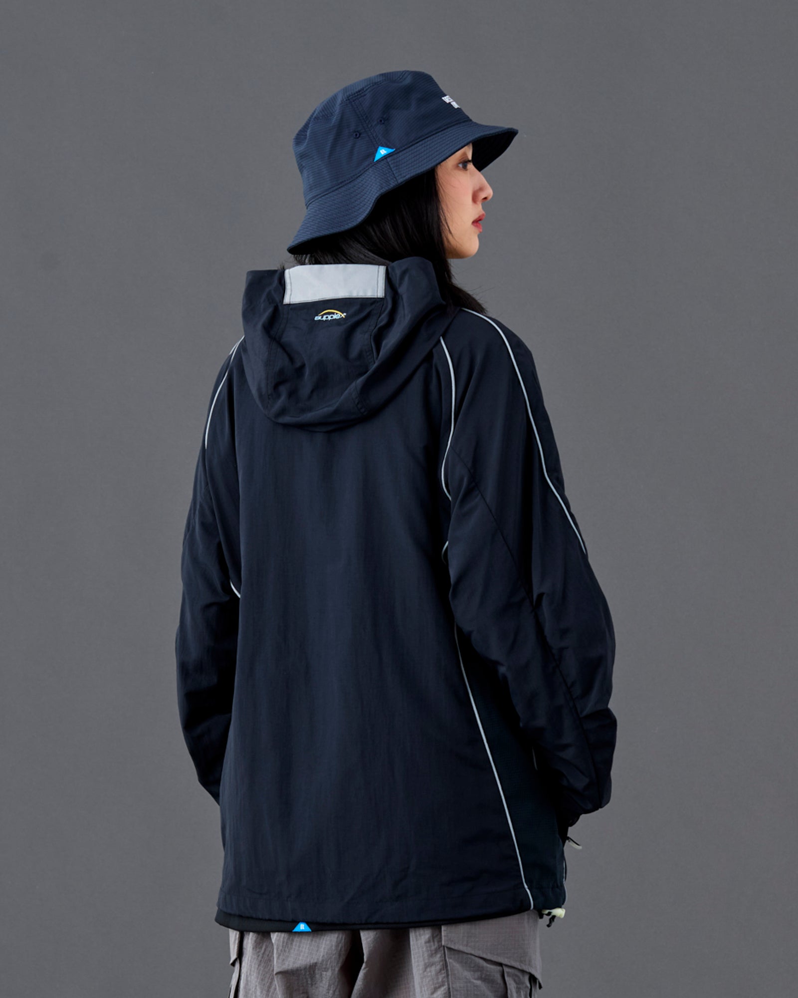 SUPPLEX NYLON ZIP PARKA