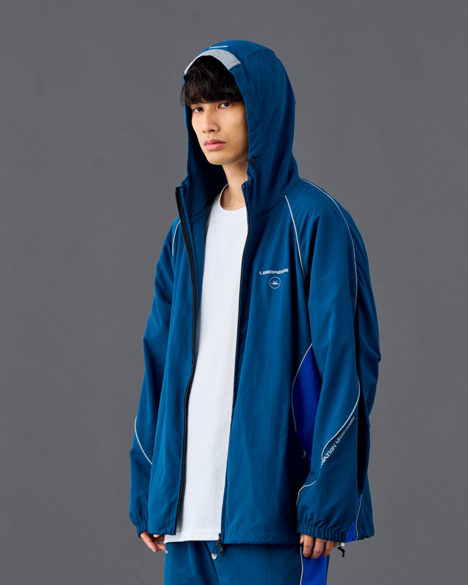 SUPPLEX NYLON ZIP PARKA