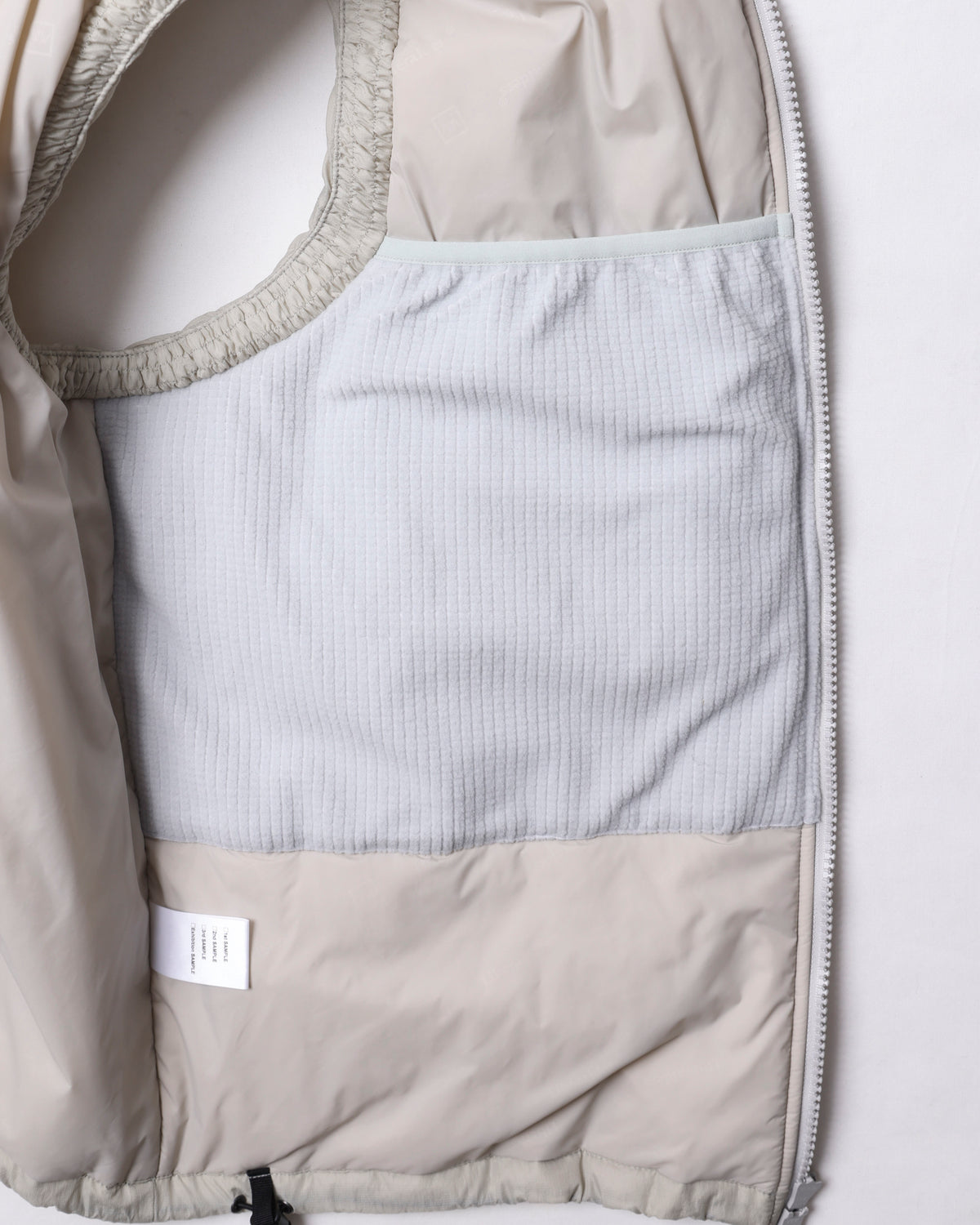 MICRO RIP-STOP PUFFER VEST