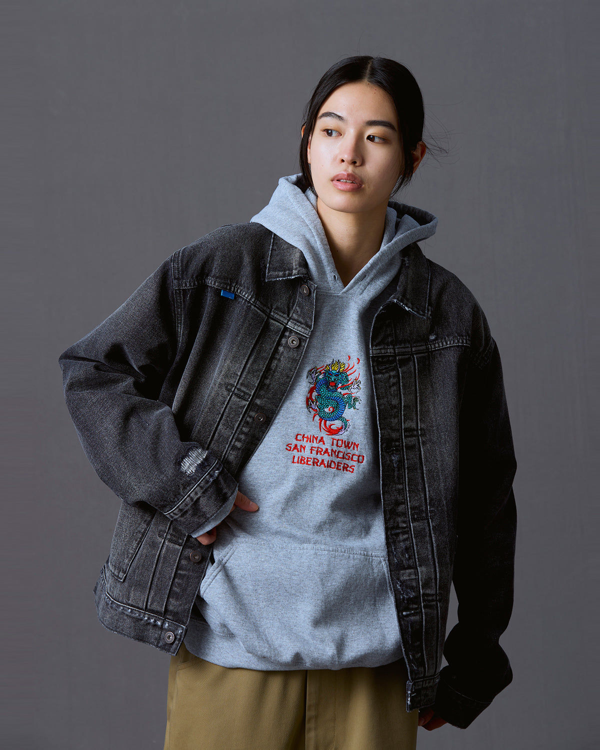 DAMAGED DENIM TRUCKER JACKET