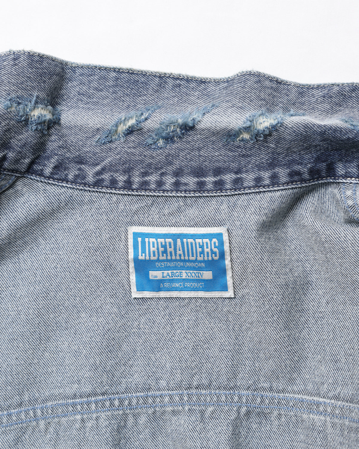 DAMAGED DENIM TRUCKER JACKET