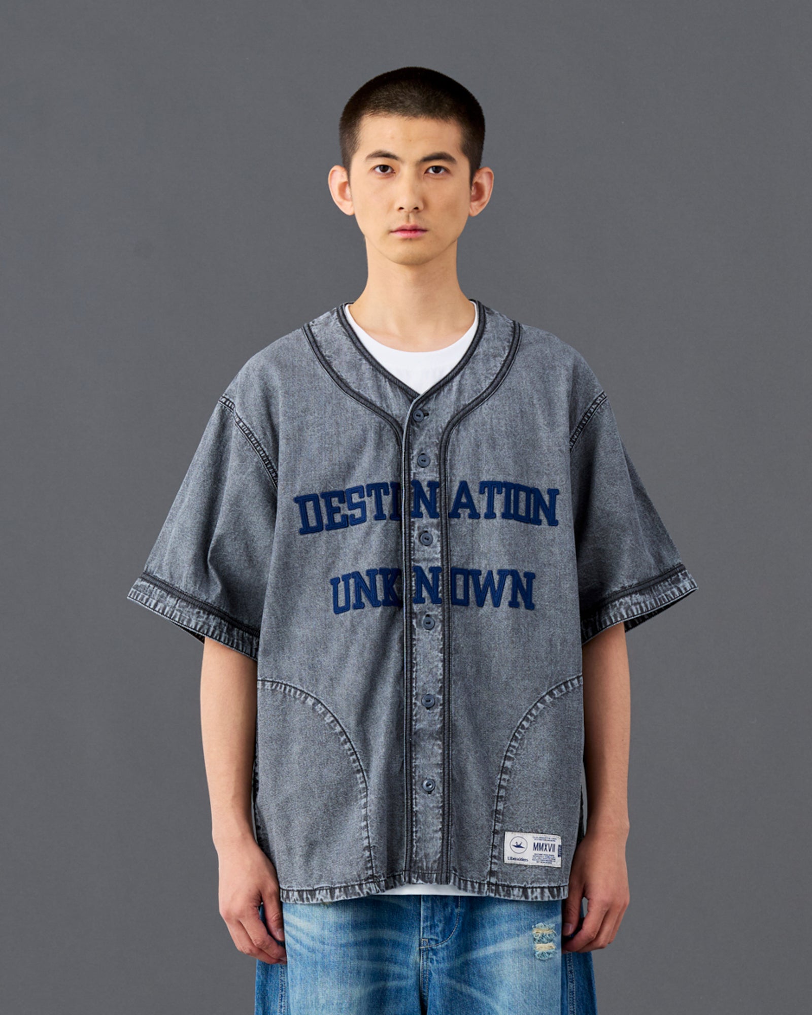 CHAMBRAY BASEBALL SHIRT