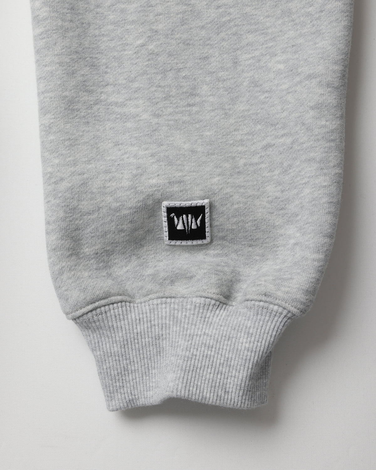 EMBROIDERY HOODIE