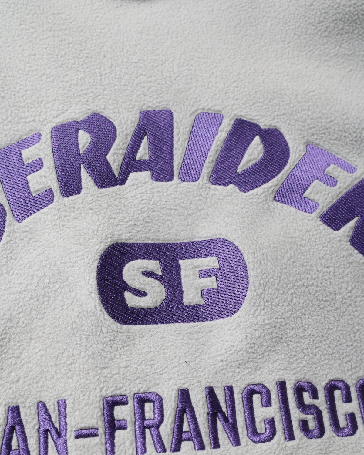 EMBROIDERY FLEECE HOODIE