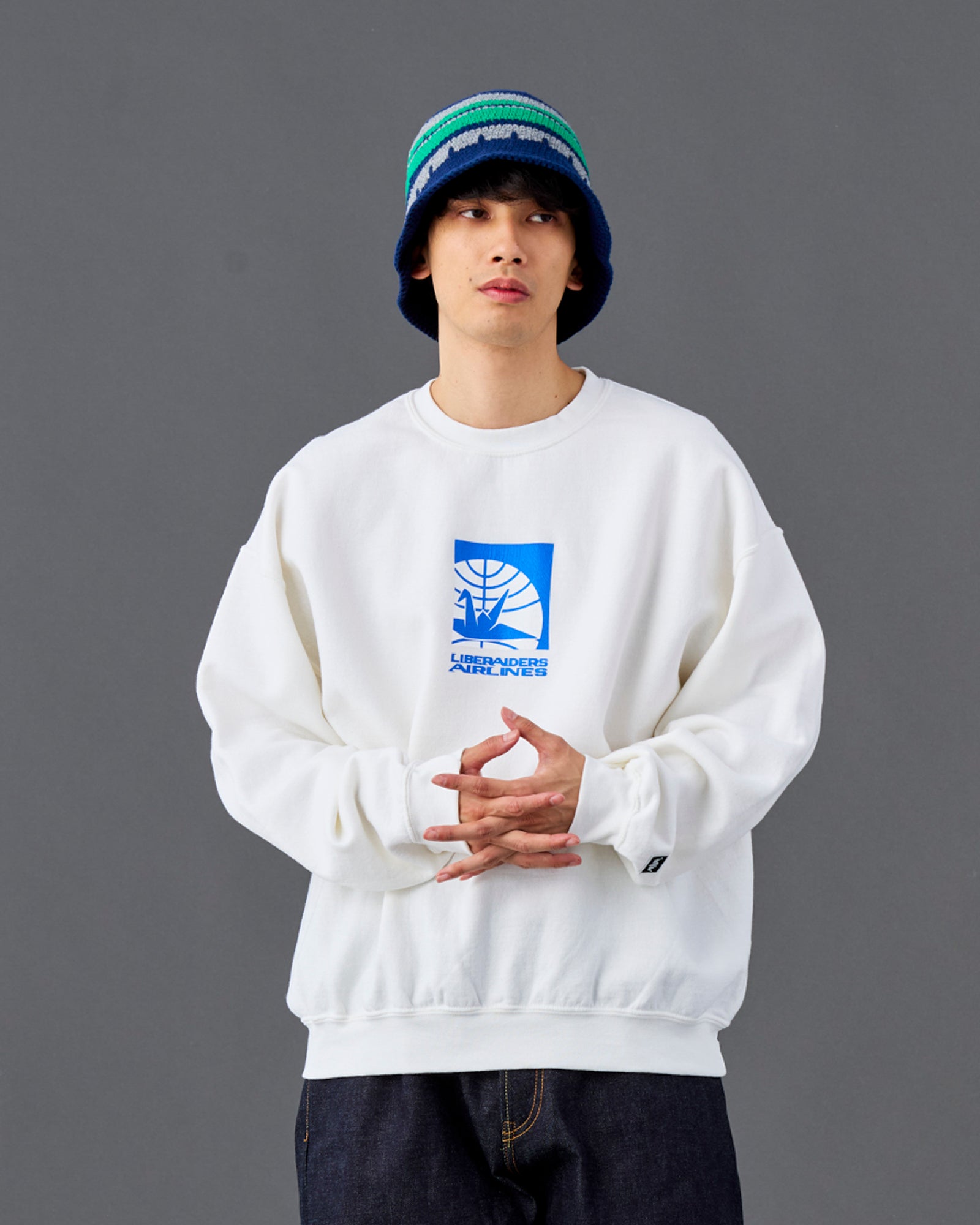 AIRLINE CREWNECK