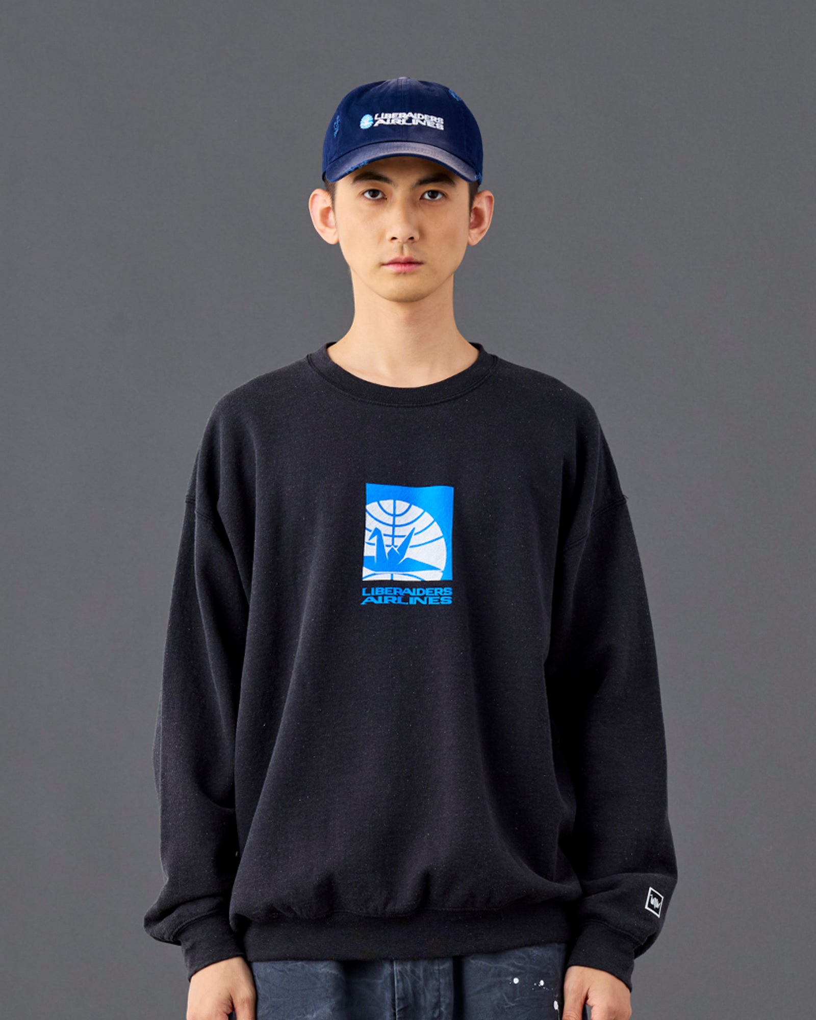 AIRLINE CREWNECK