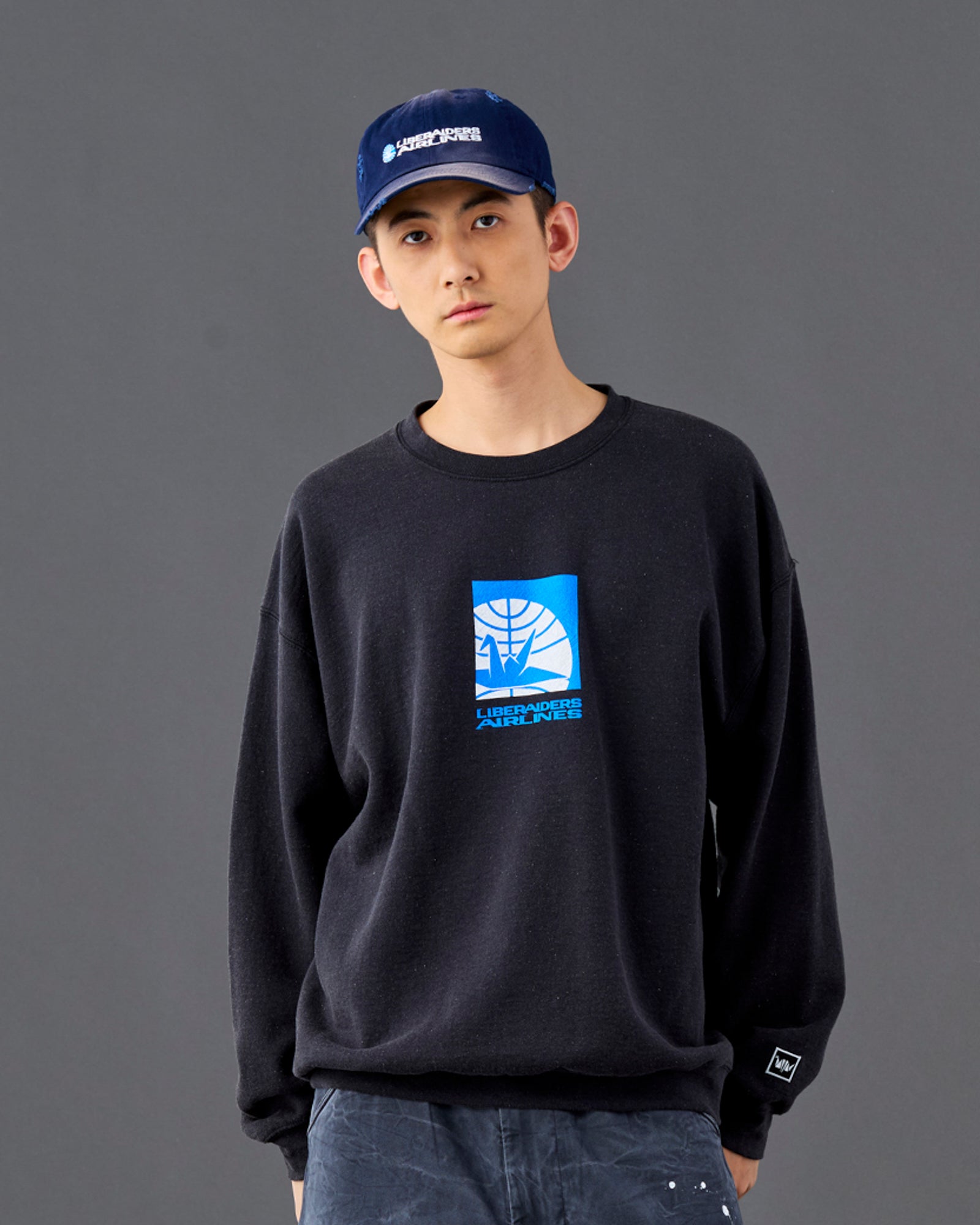 AIRLINE CREWNECK