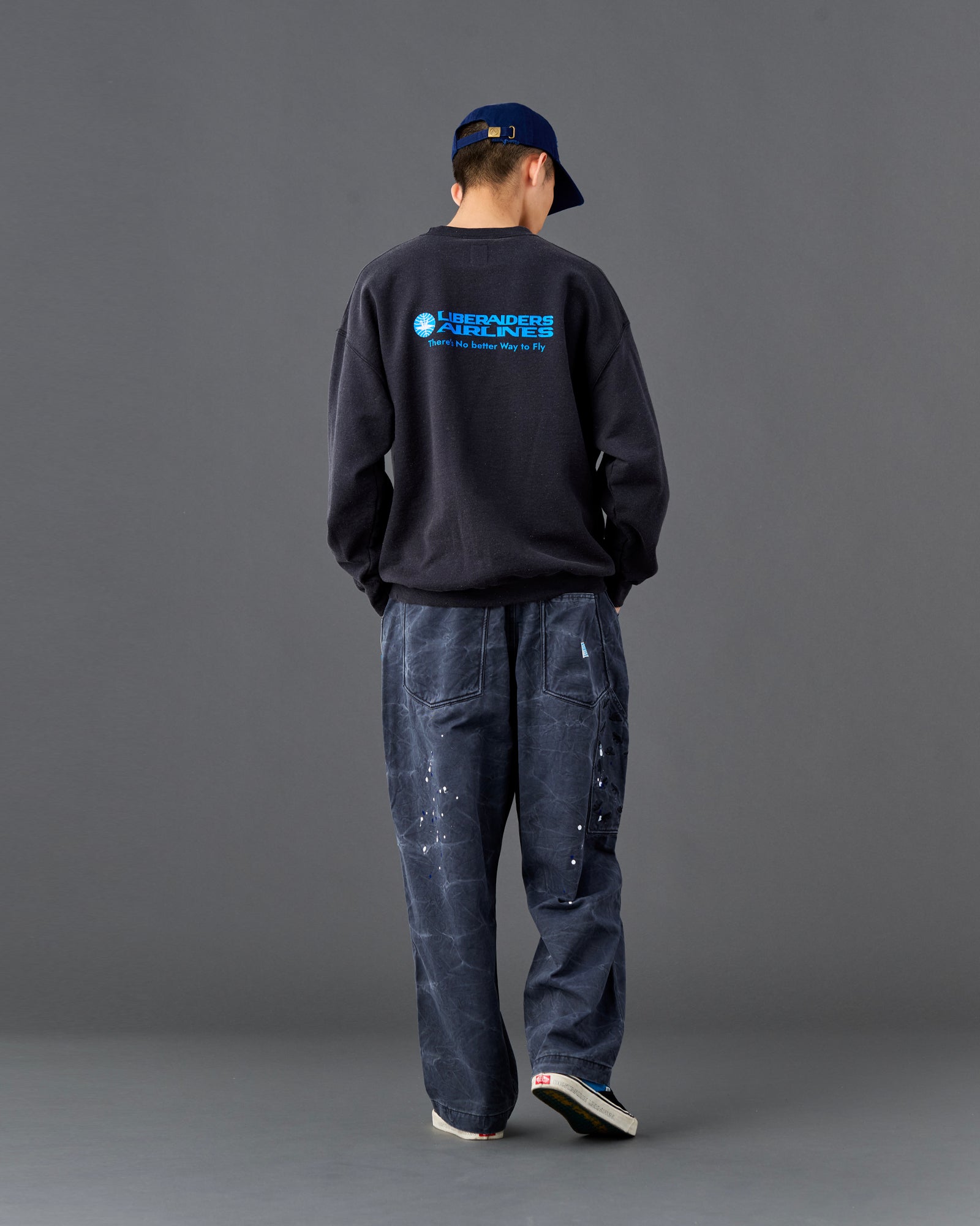 AIRLINE CREWNECK