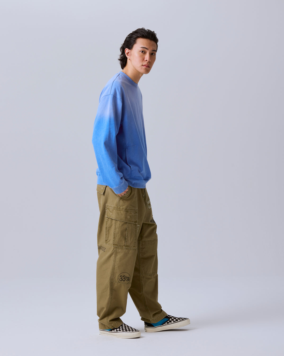 GARMENT DYED CREWNECK