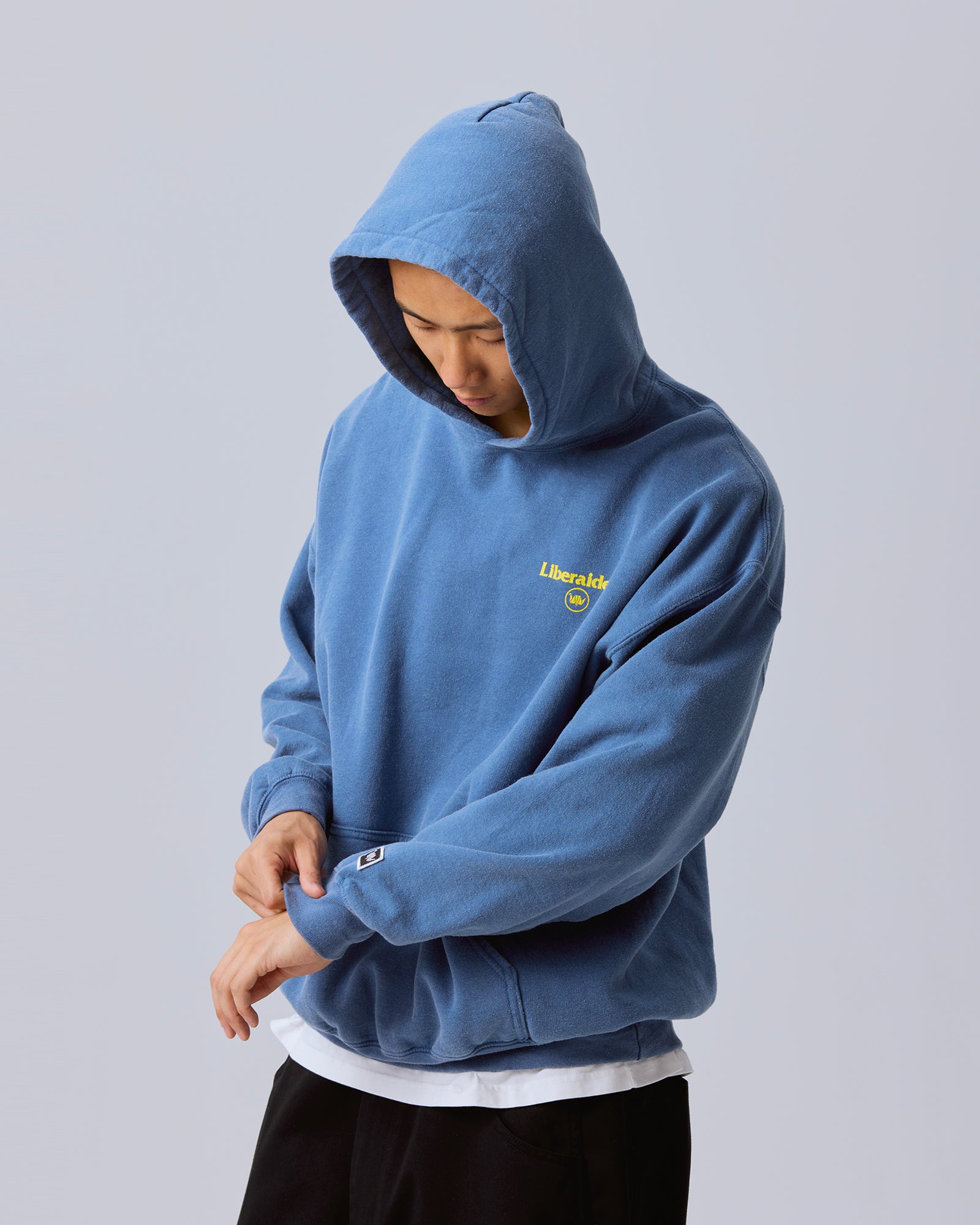 PEACE HOODIE