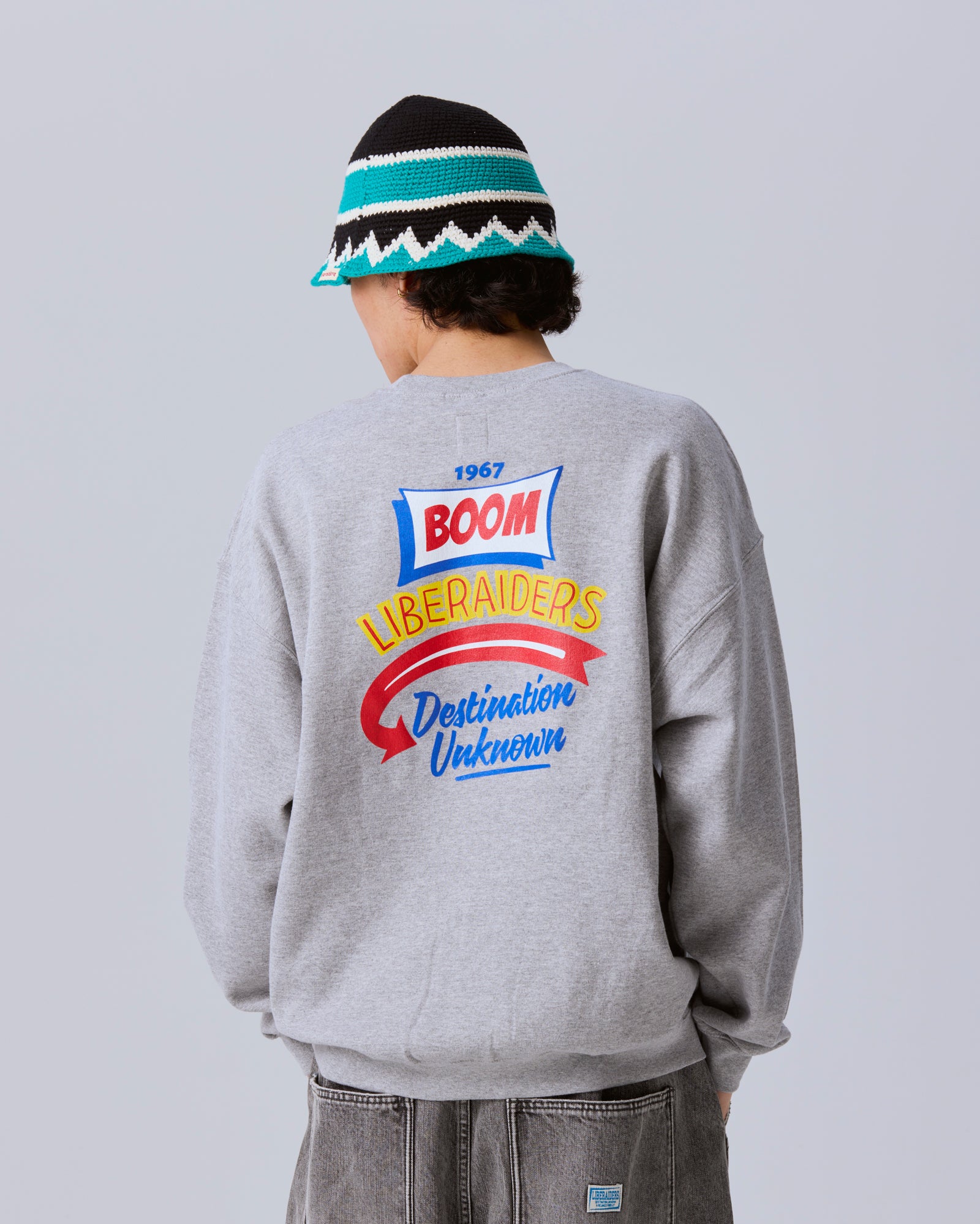BOOM CREWNECK