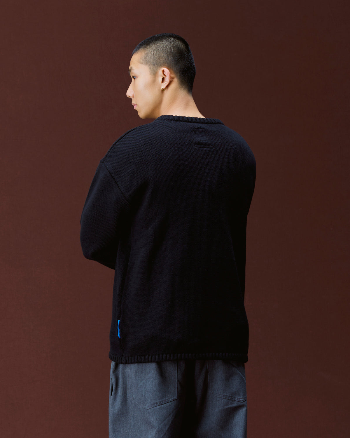 THUNDER LOGO KNIT SWEATER