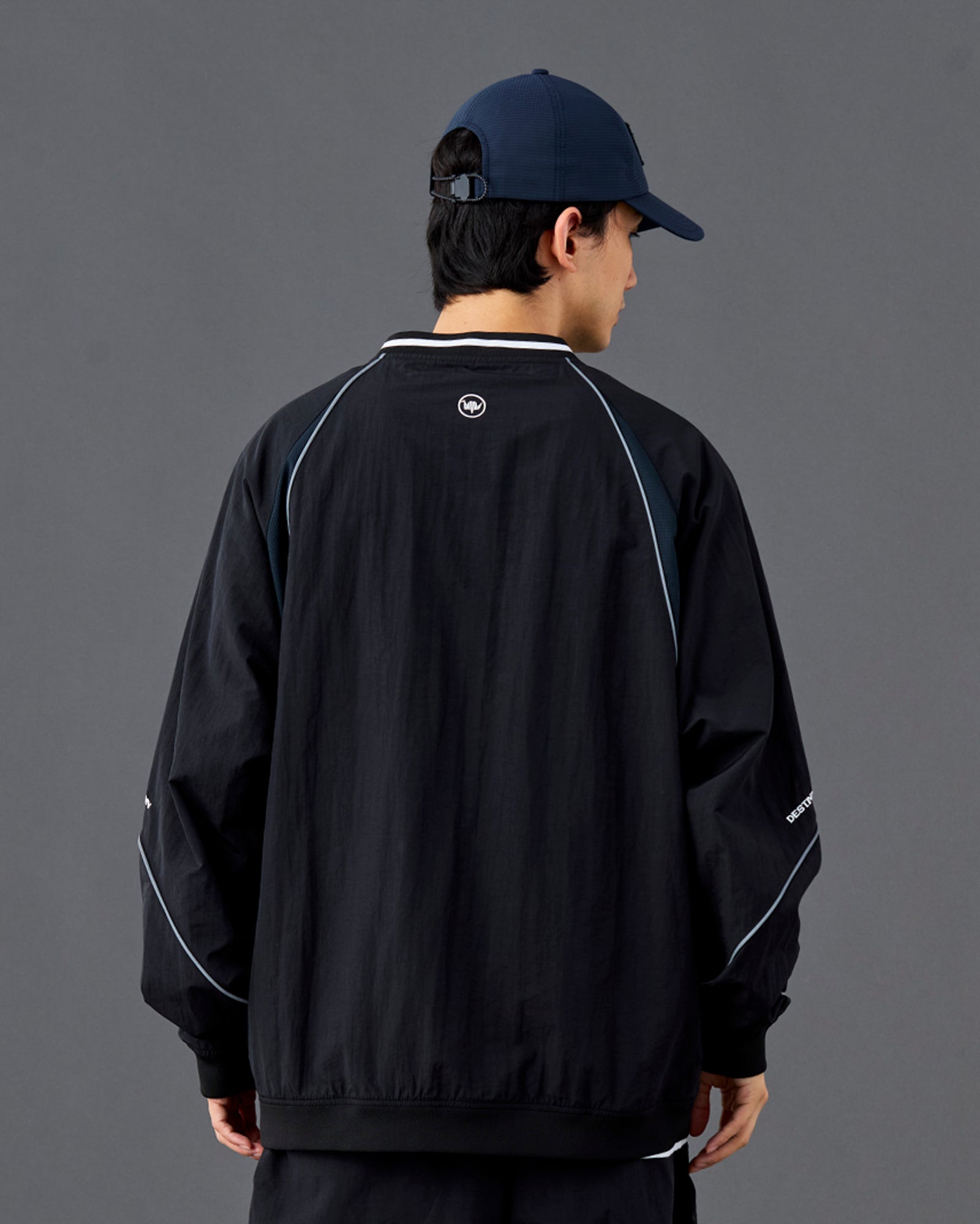 LR NYLON PULLOVER