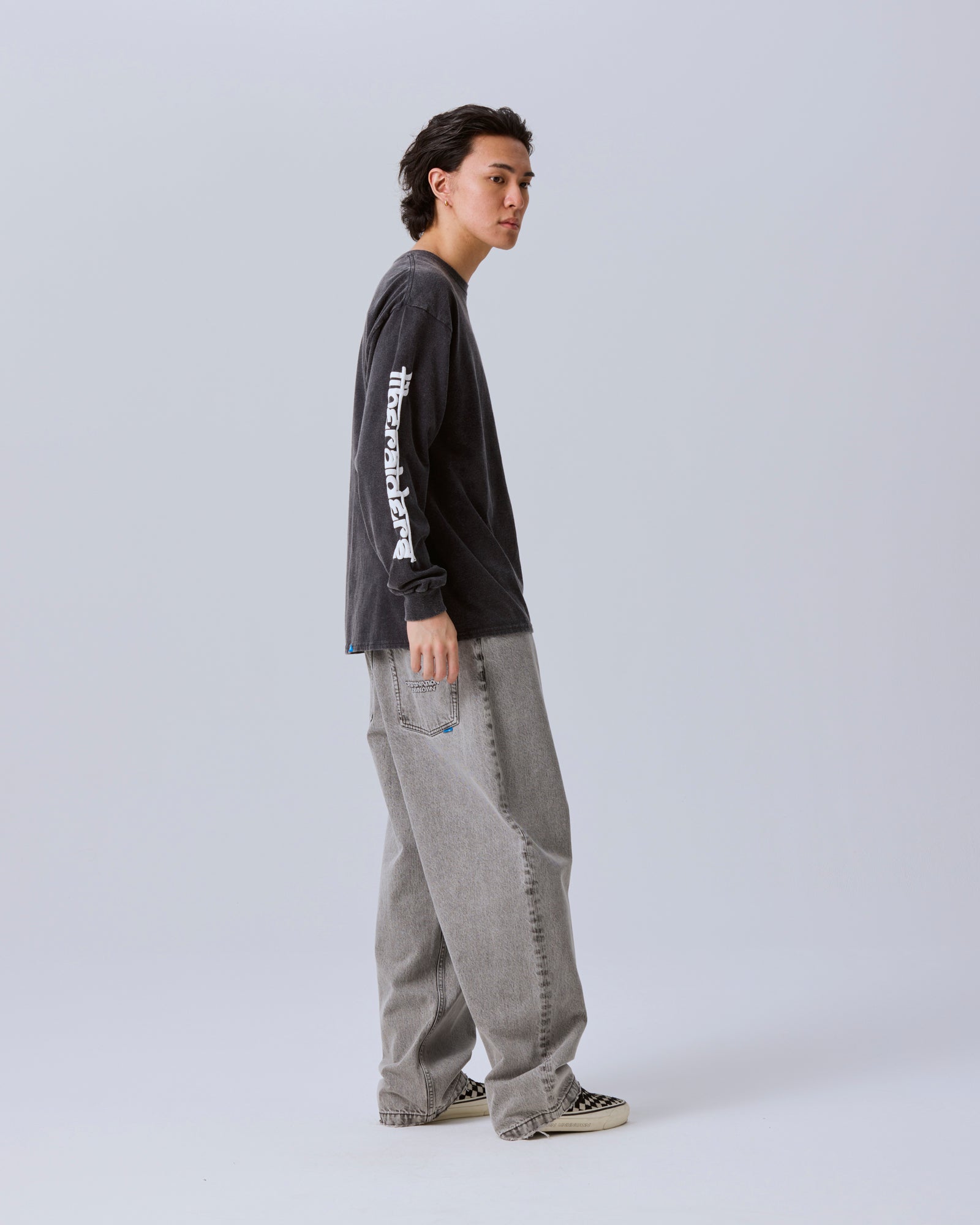SLEEVE FONT L/S TEE