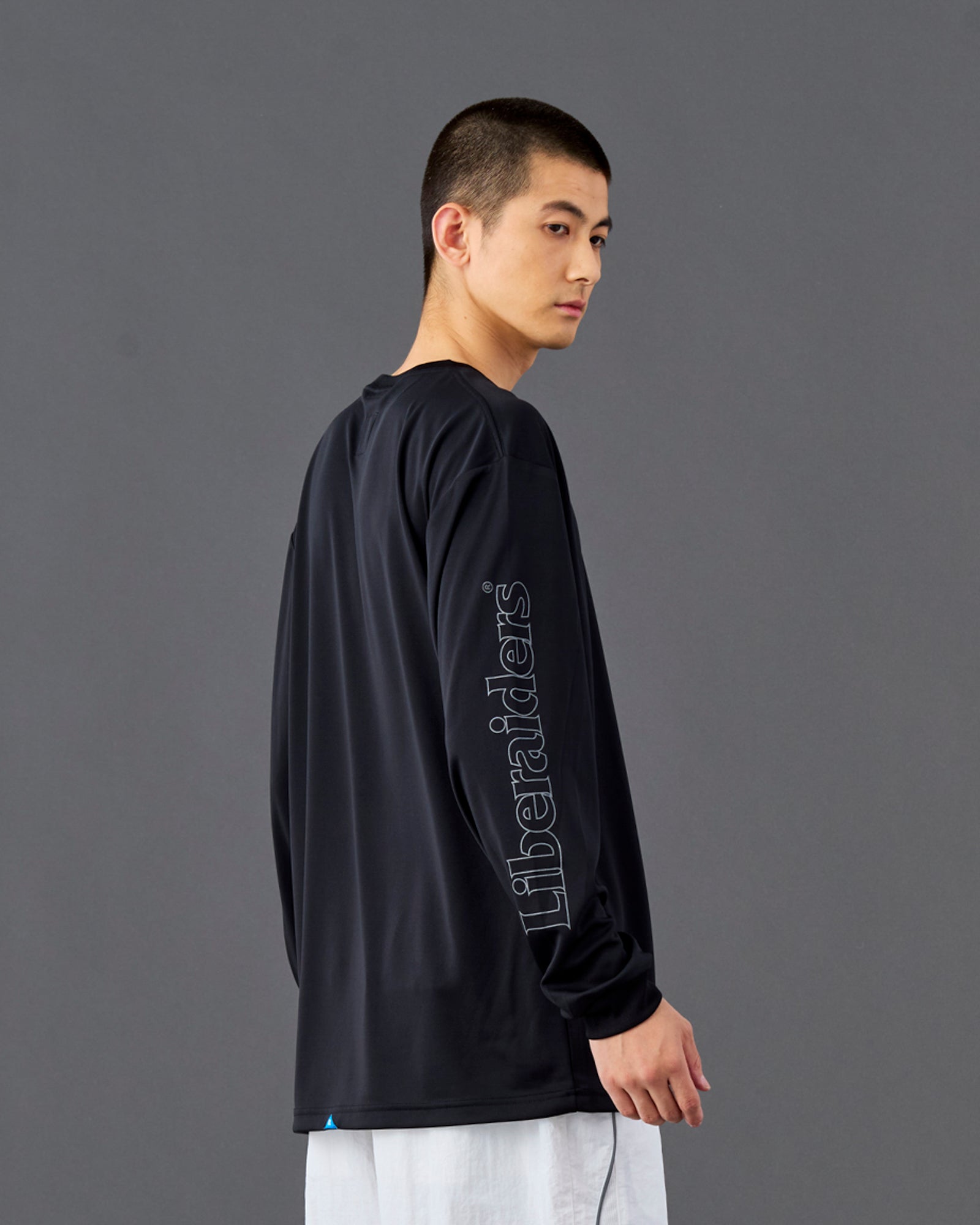 REFLECTOR DRY L/S TEE