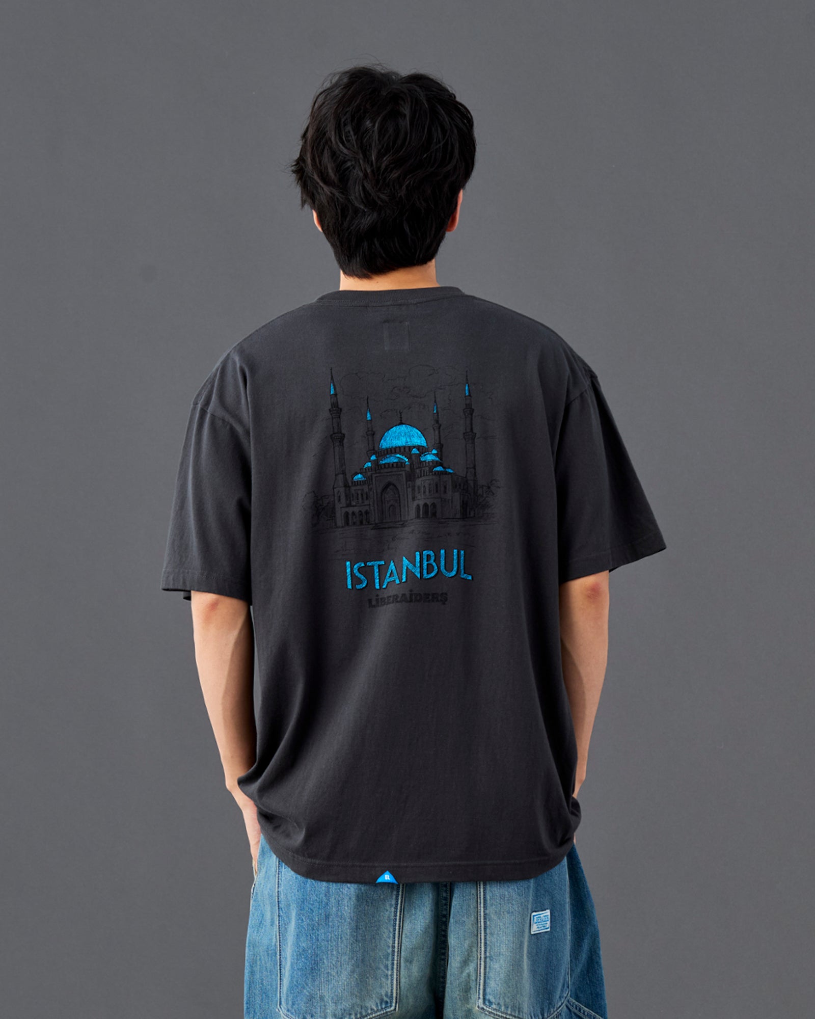 ISTANBUL TEE