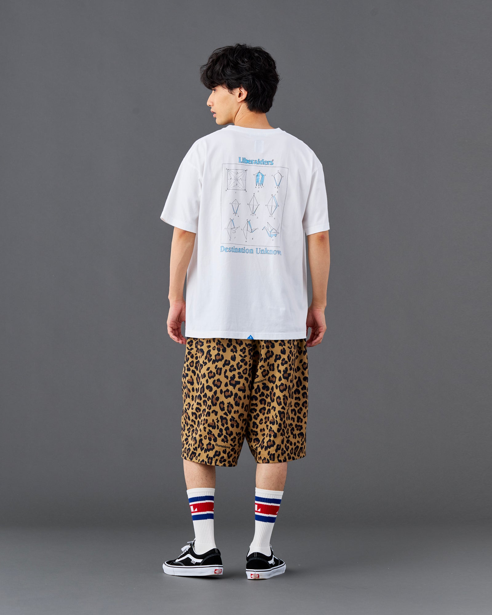 FOLDING METHOD TEE