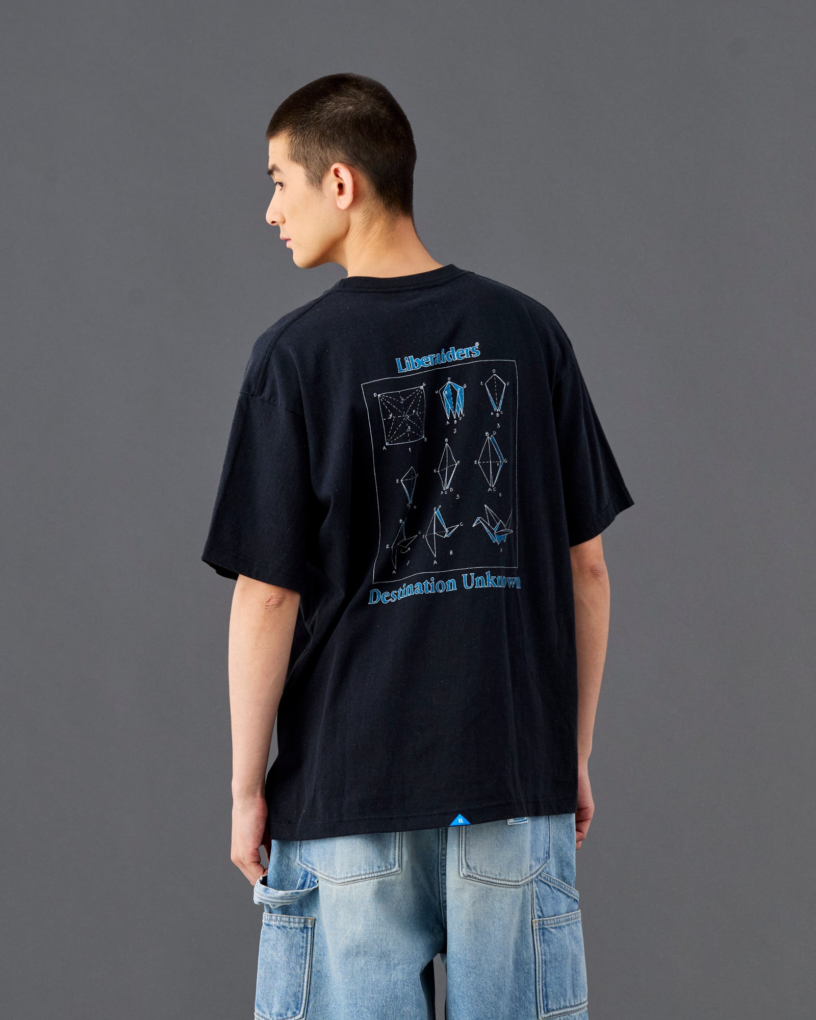 FOLDING METHOD TEE