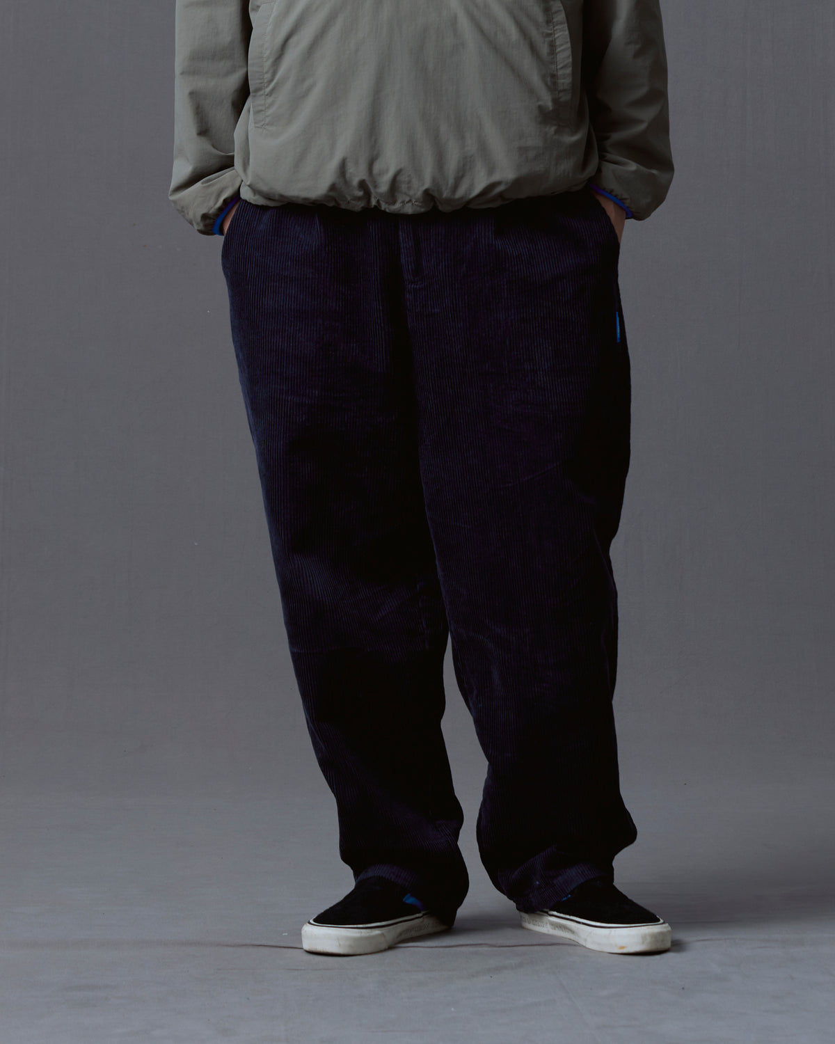 CORDUROY TAPERED SLACKS