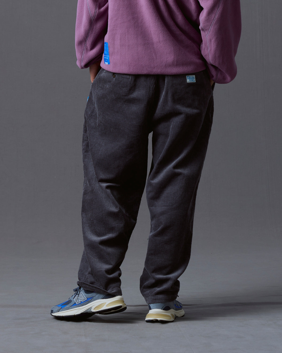 CORDUROY TAPERED SLACKS