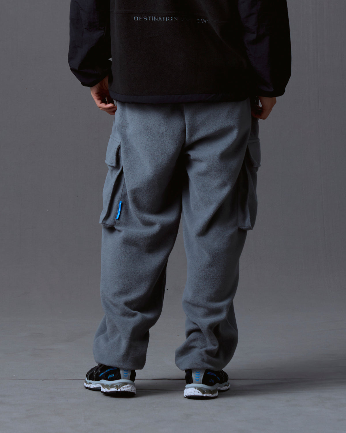 FLEECE CARGO PANTS