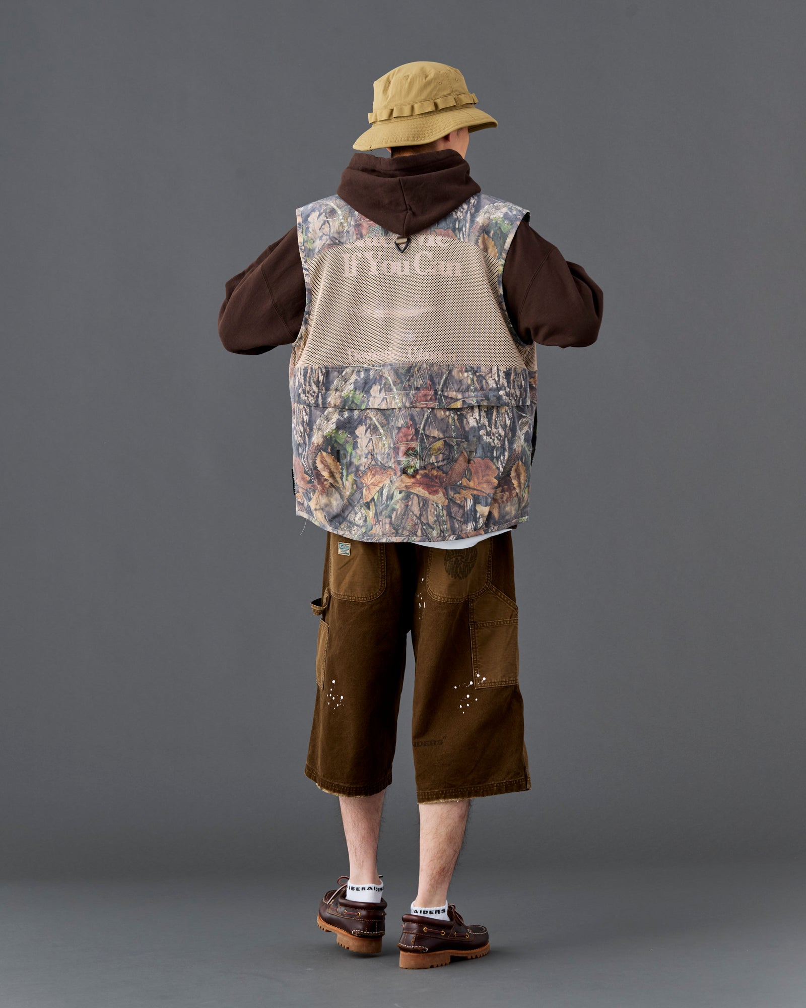 HANDWRITING CANVAS WORK SHORTS