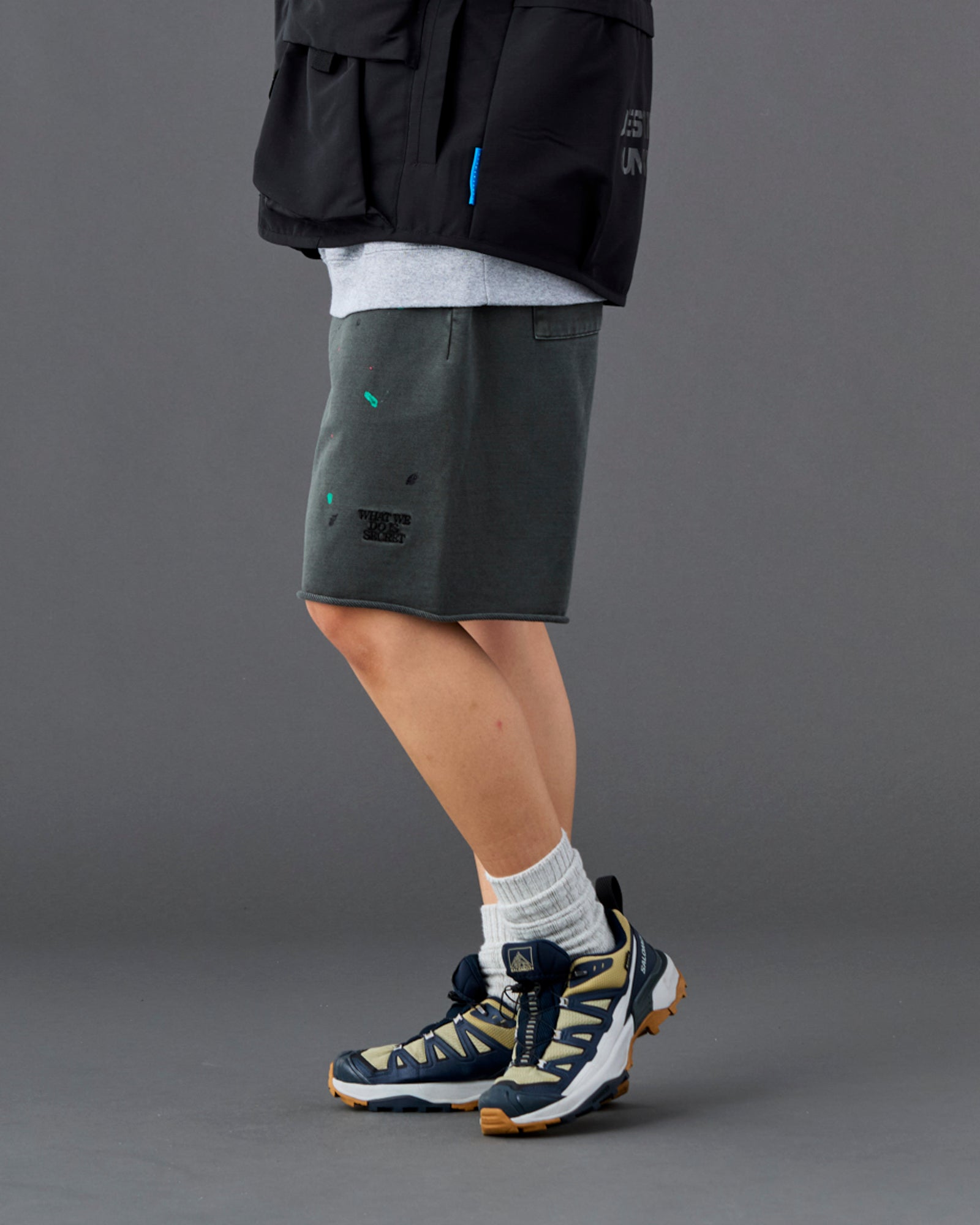 PIGMENT DYED SWEAT SHORTS