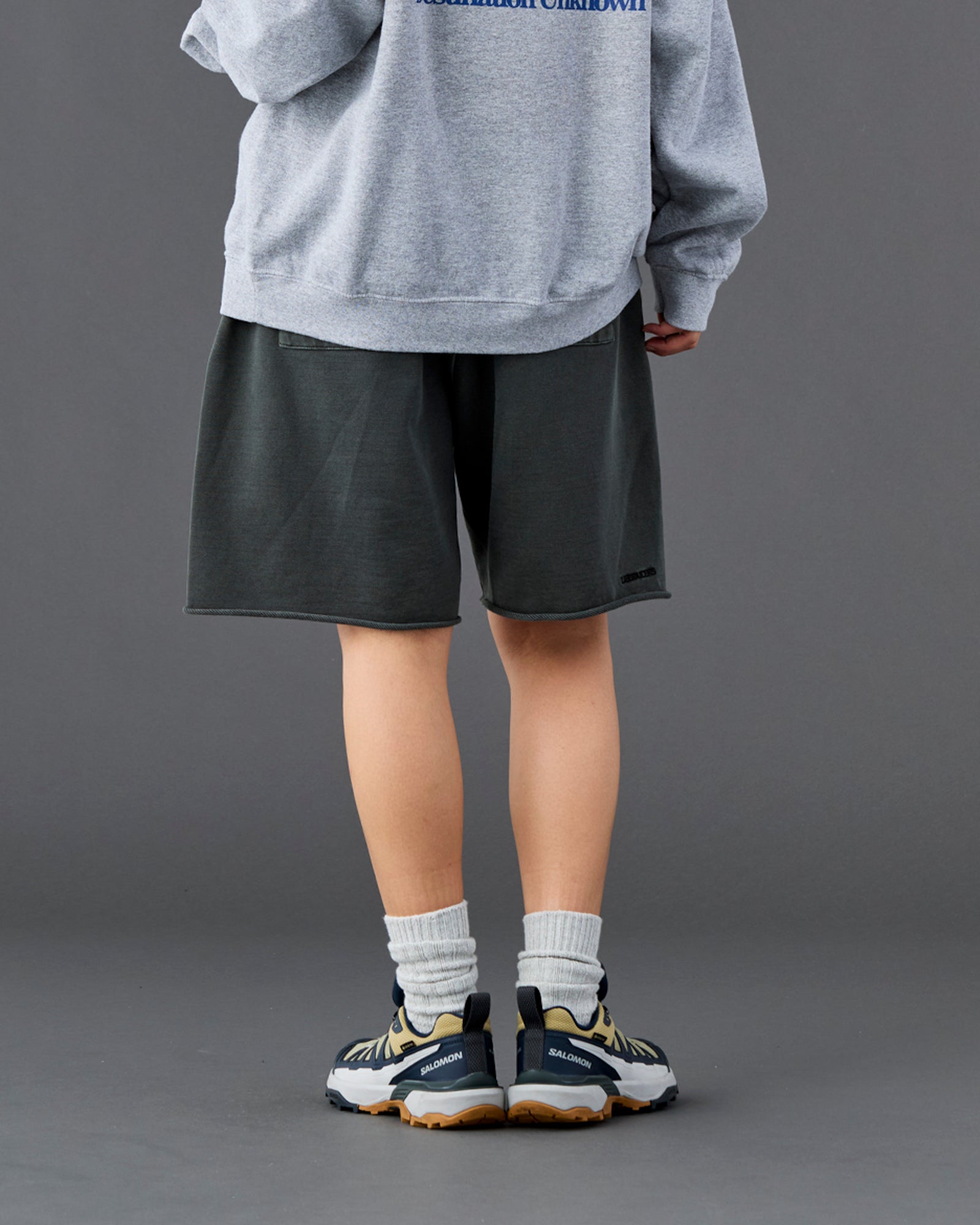 PIGMENT DYED SWEAT SHORTS