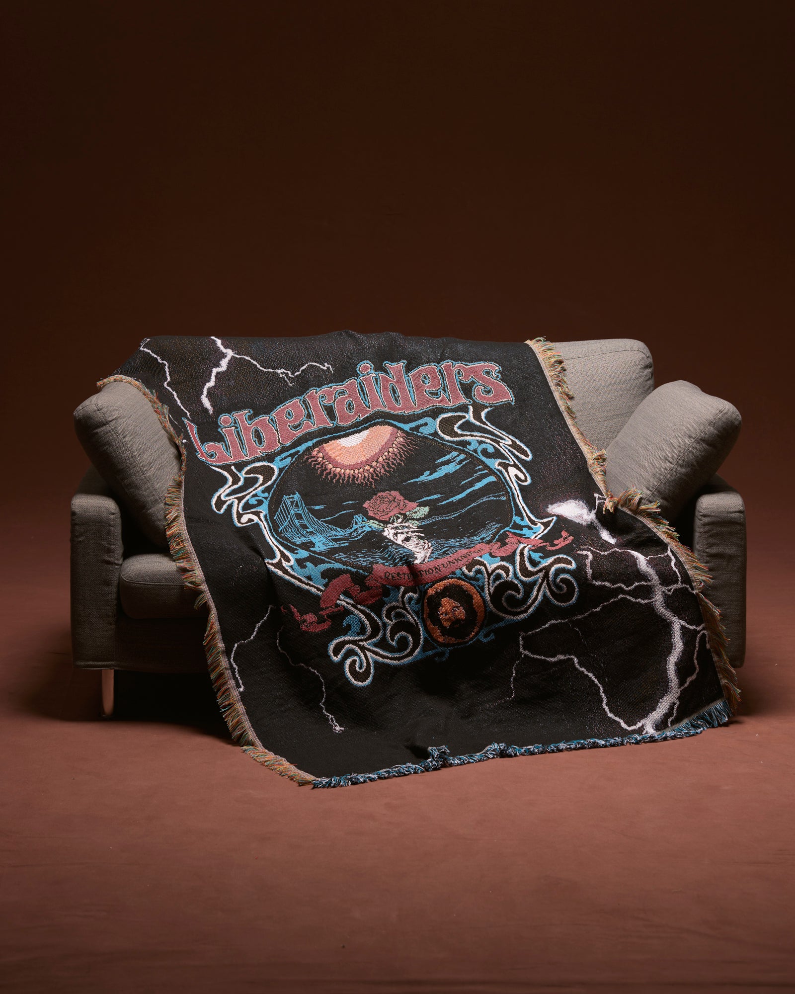 DEAD ROSE THROW BLANKET