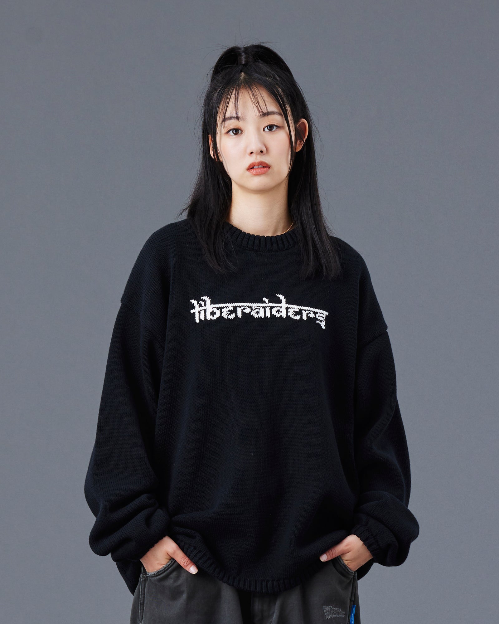 WOVEN LOGO KNIT SWEATER