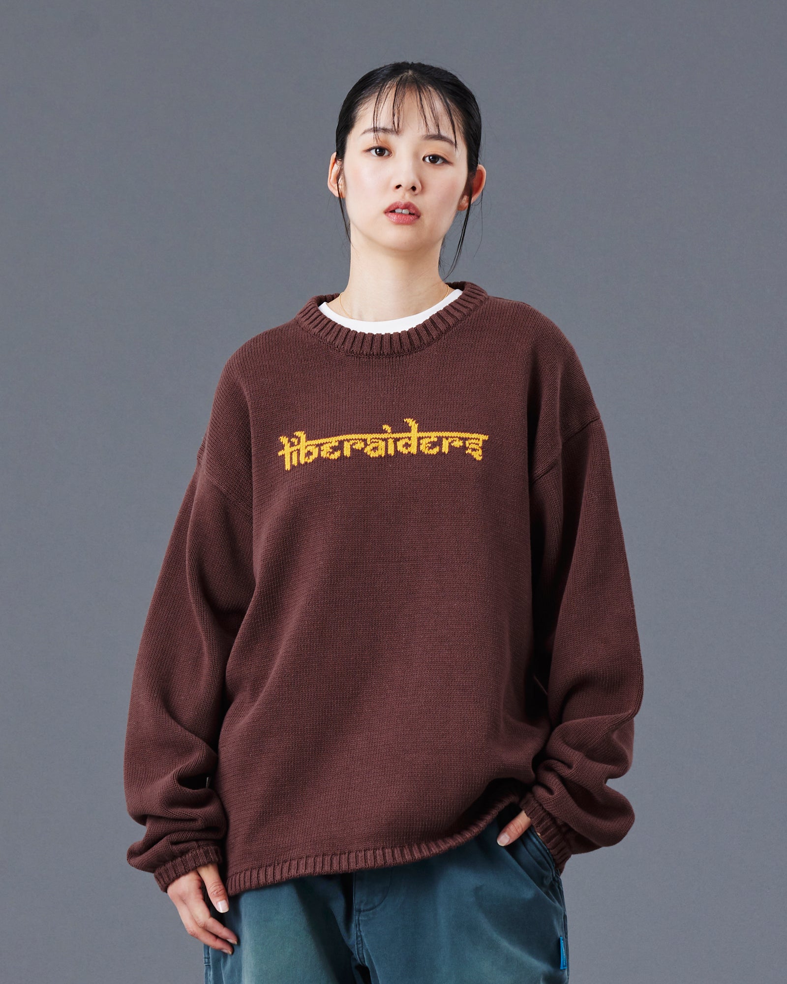 WOVEN LOGO KNIT SWEATER
