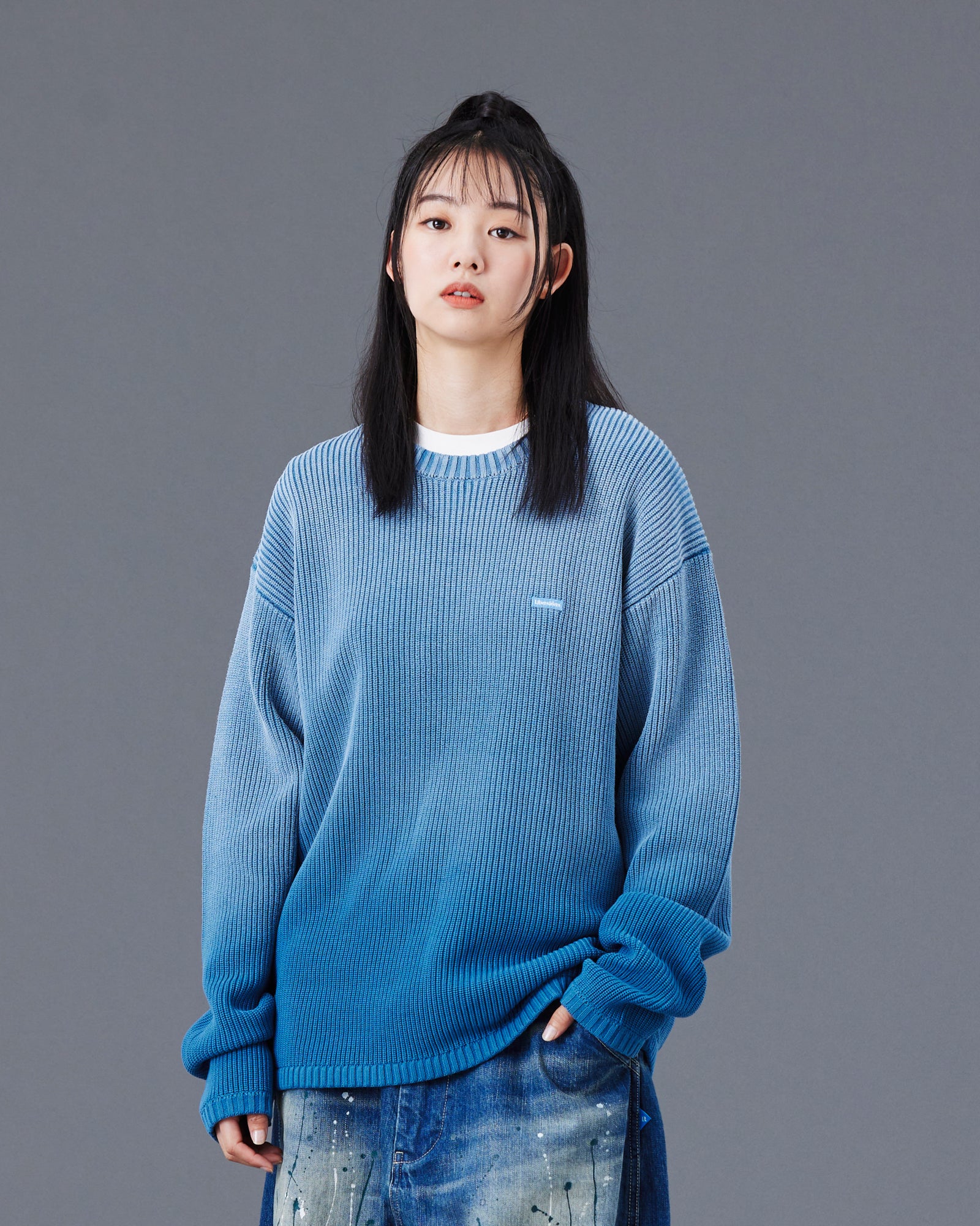 FADE LOW GAUGE KNIT SWEATER