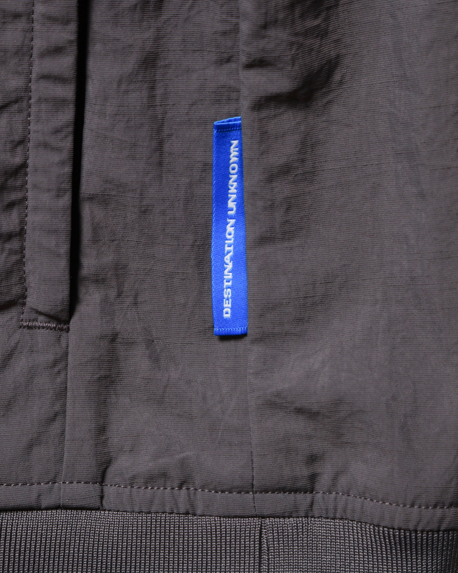 LR NYLON PULLOVER