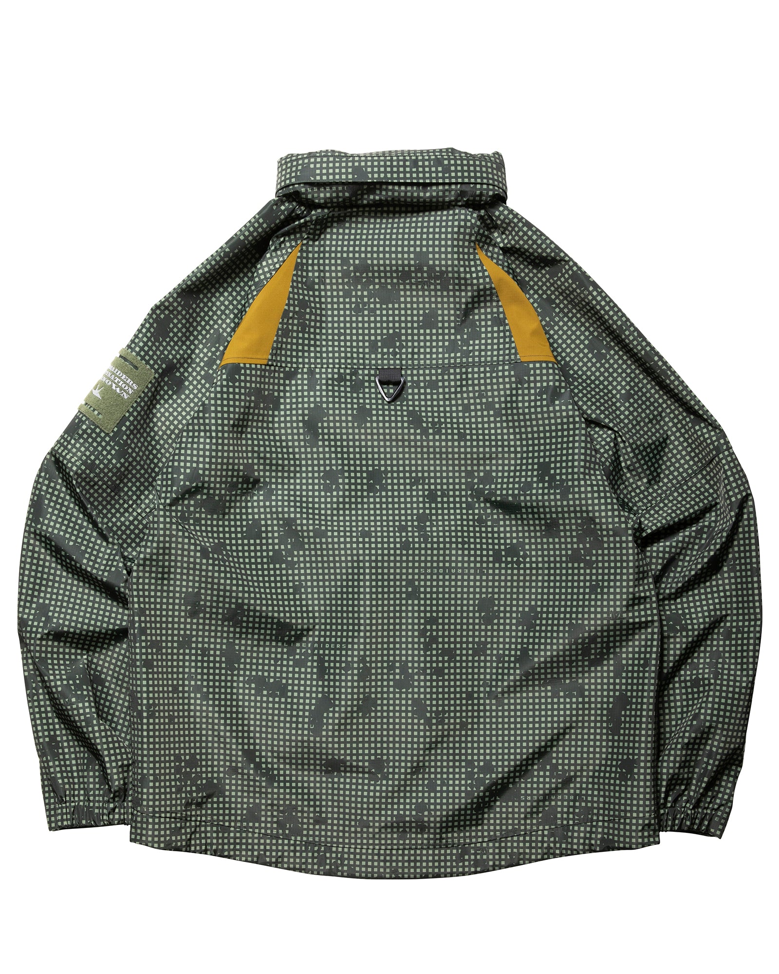 upload_20250605_ALL CONDITIONS 3LAYER JACKET III_005_06_77002_a006.jpg