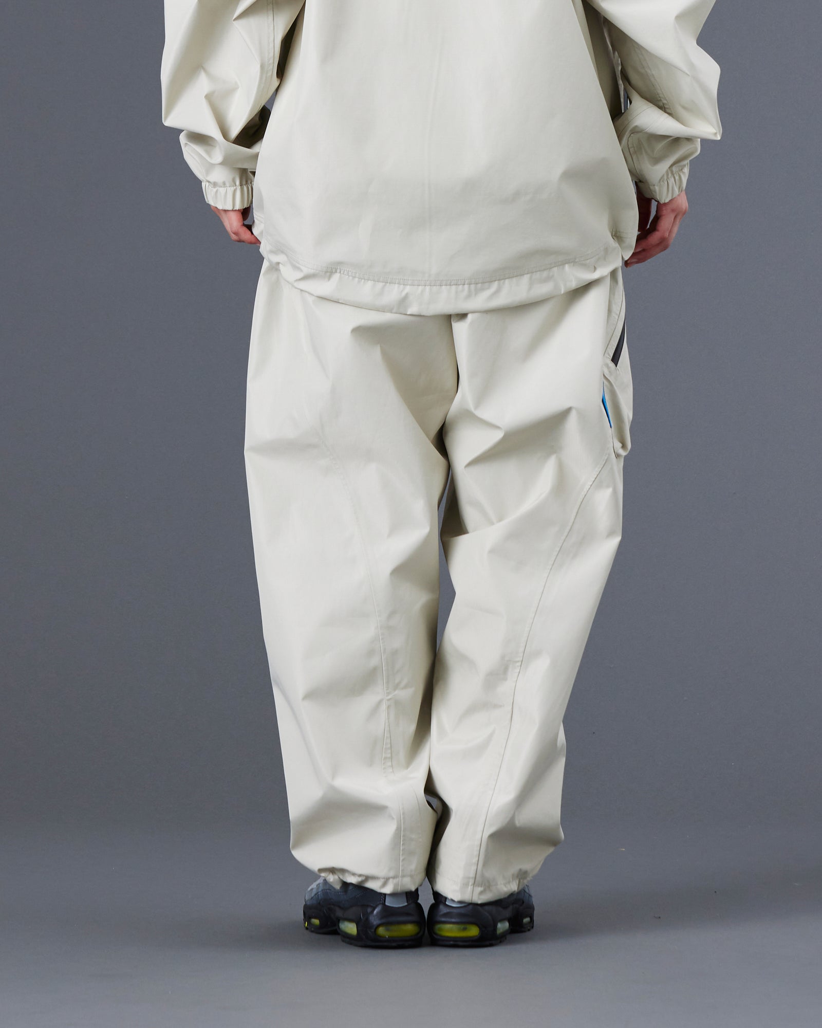 upload_20250605_ALL CONDITIONS 3LAYER PANTS II_025_27_77716_G009_45.jpg