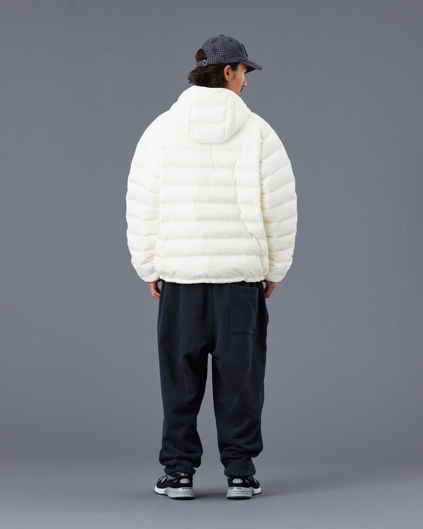 upload_20250605_DOWN HALF ZIP HOODIE_041_44_77009_h008_45_1.jpg