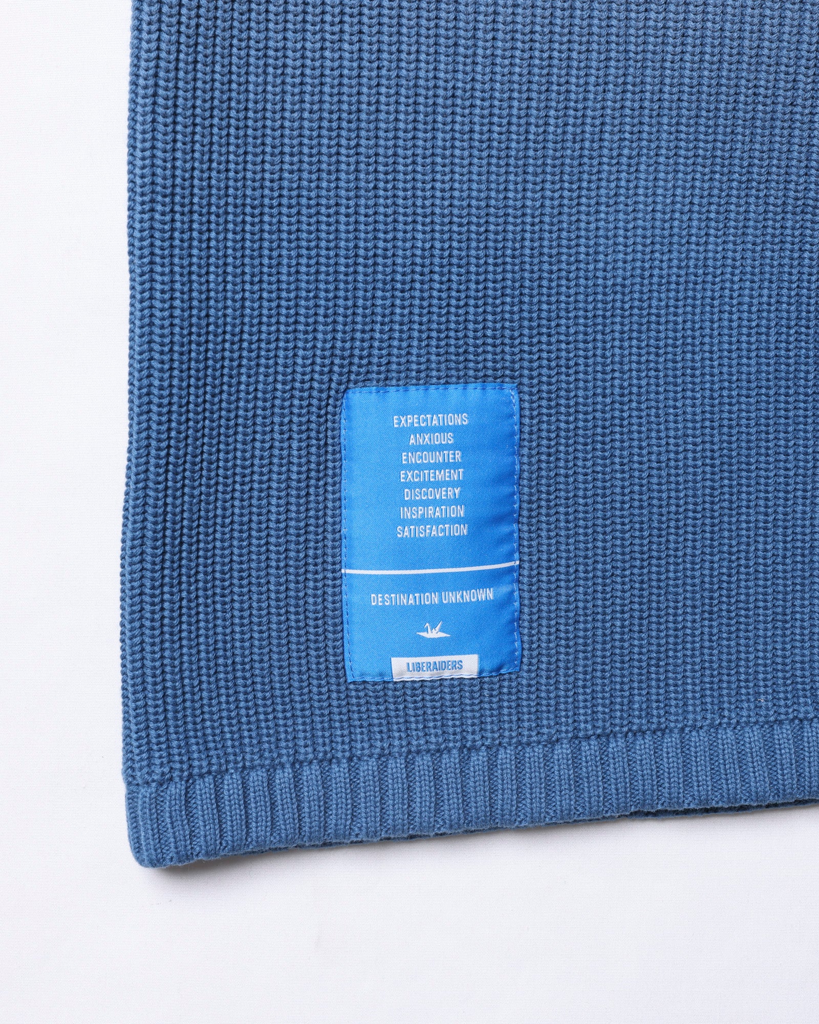 upload_20250605_FADE LOW GAUGE KNIT SWEATER_009_10_77402_c004_45.jpg