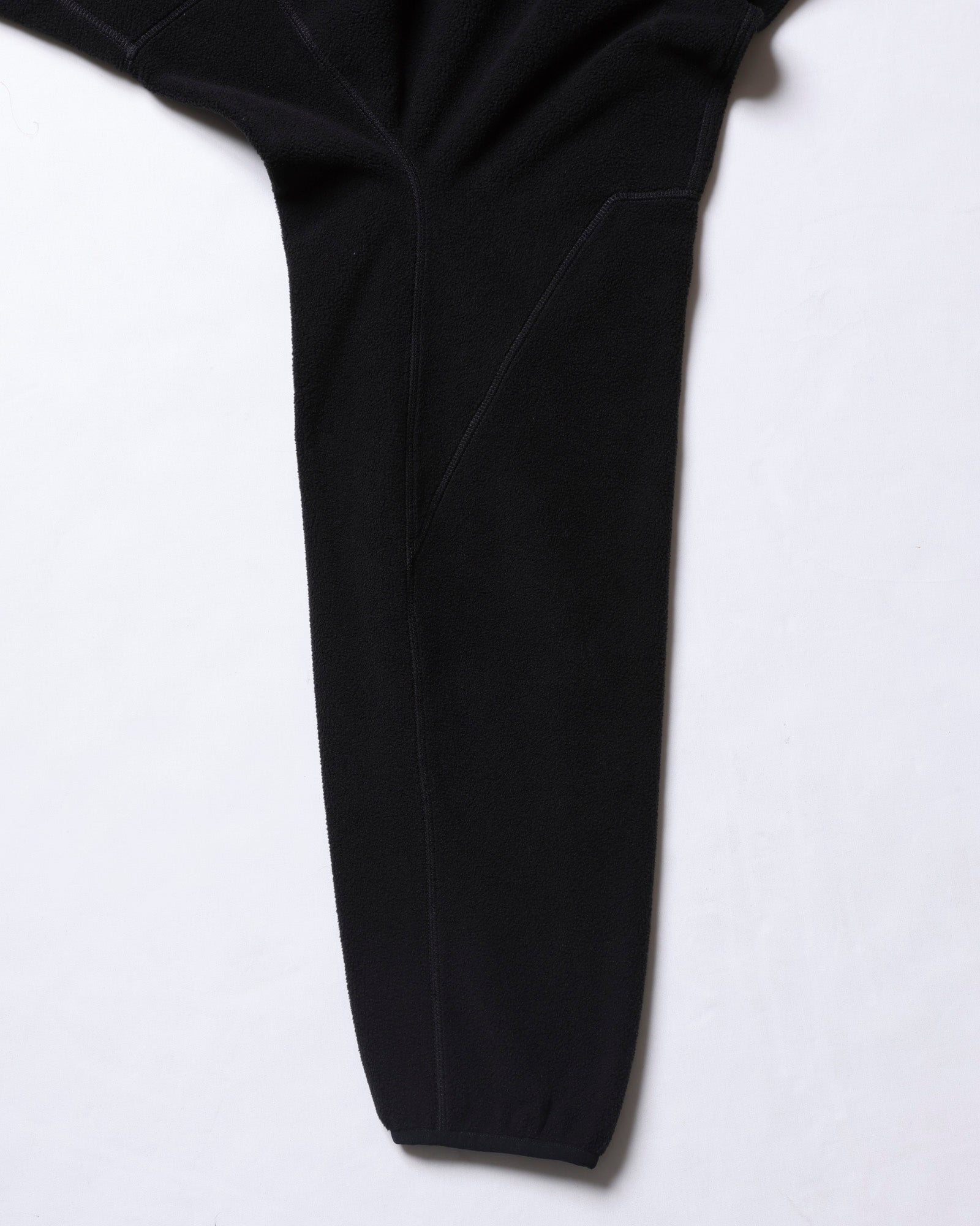 upload_20250605_FLEECE HALF ZIP_015_16_77308_c016_45.jpg