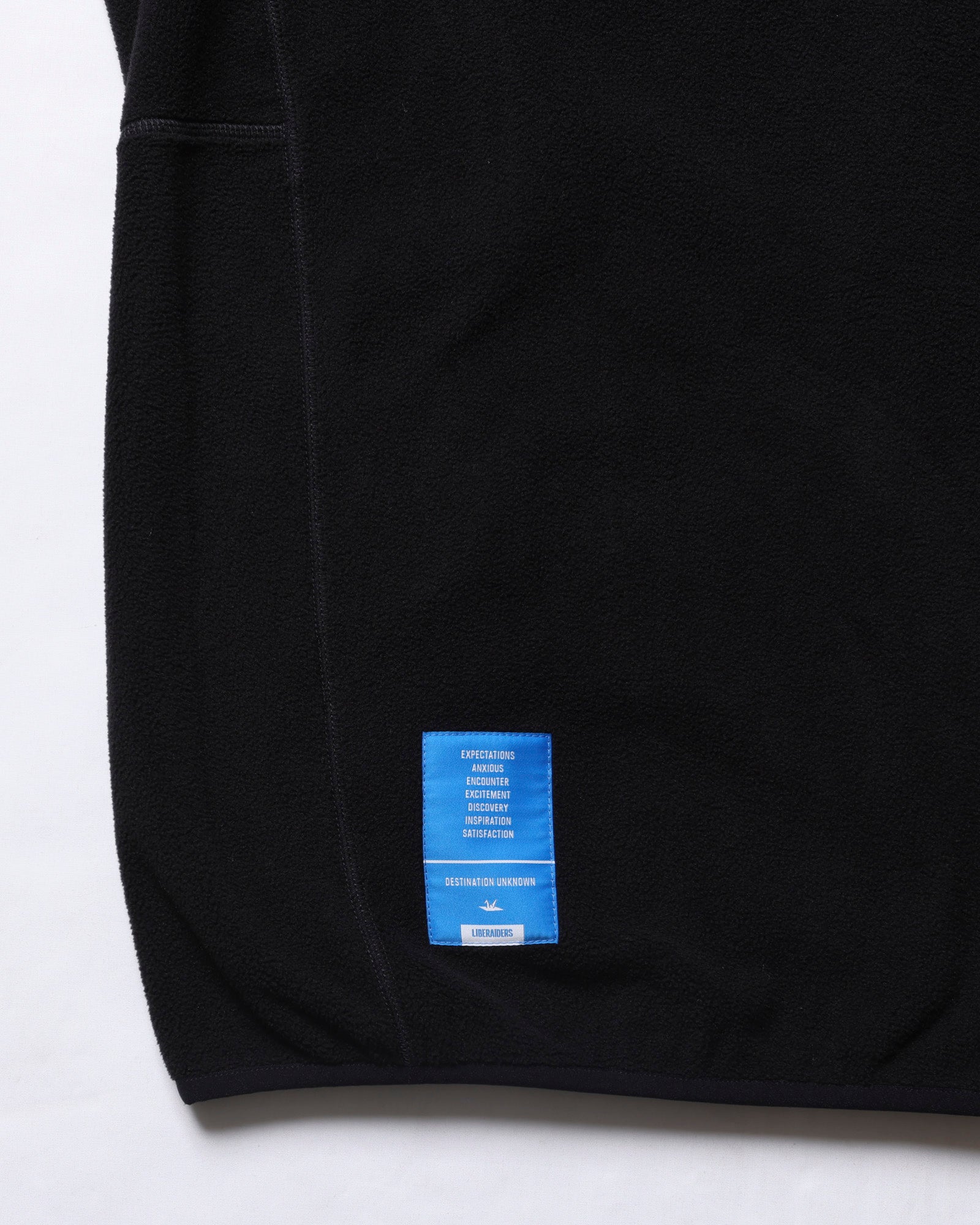 upload_20250605_FLEECE HALF ZIP_016_17_77308_c017_45.jpg