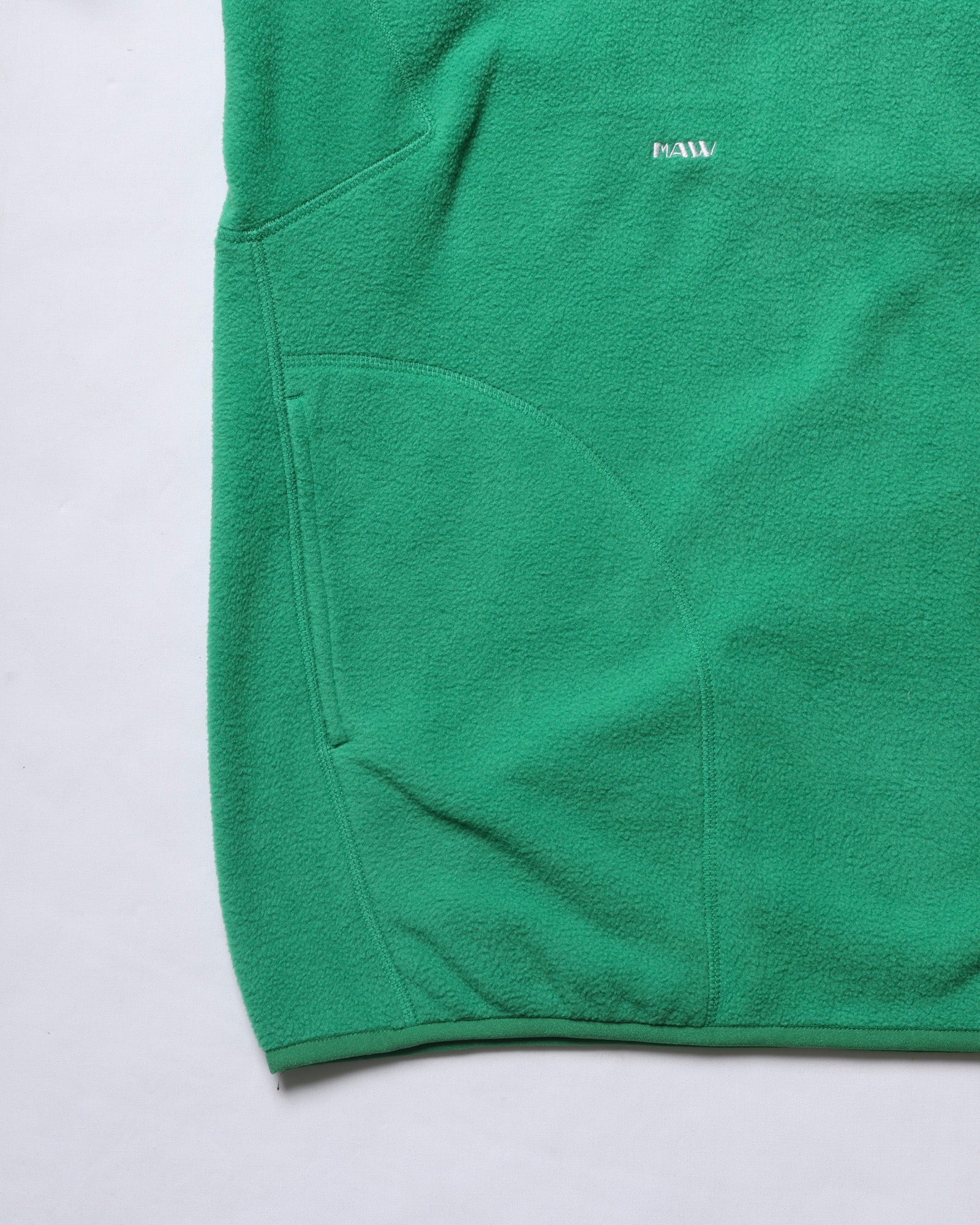 upload_20250605_FLEECE HALF ZIP_022_23_77308_c023_45.jpg