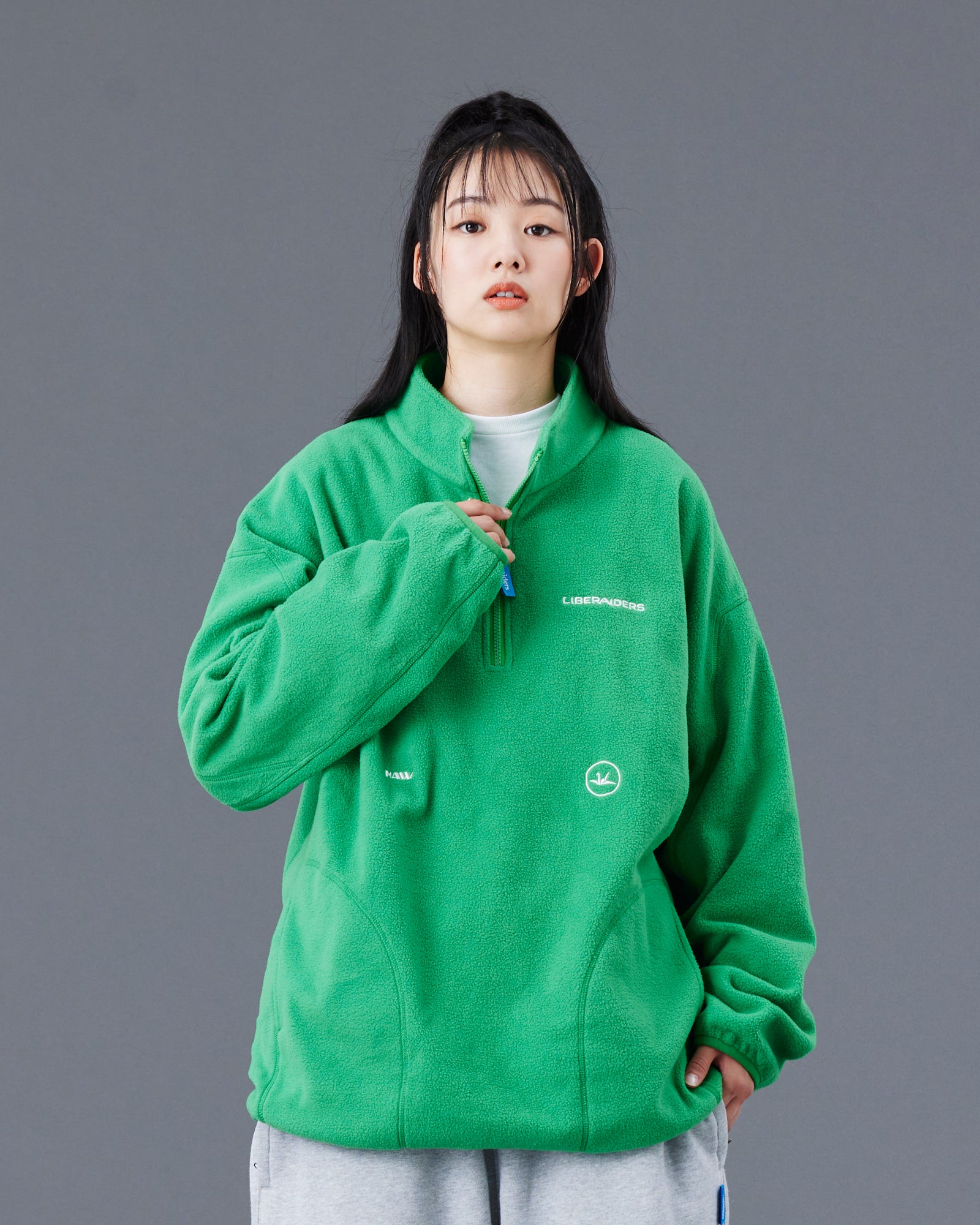 upload_20250605_FLEECE HALF ZIP_040_41_77308_G003_45.jpg