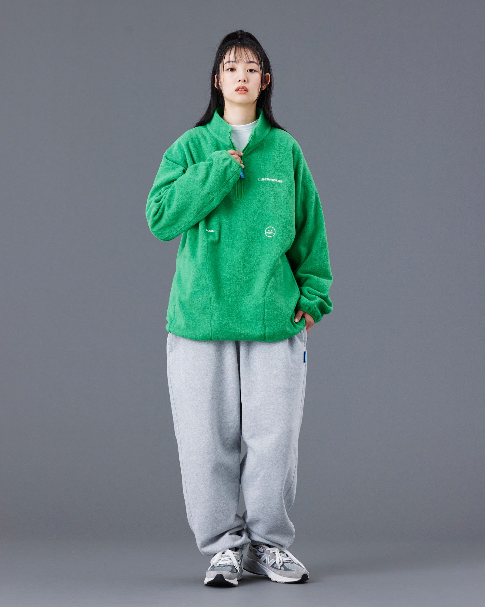 upload_20250605_FLEECE HALF ZIP_045_46_77308_h003_45_1.jpg