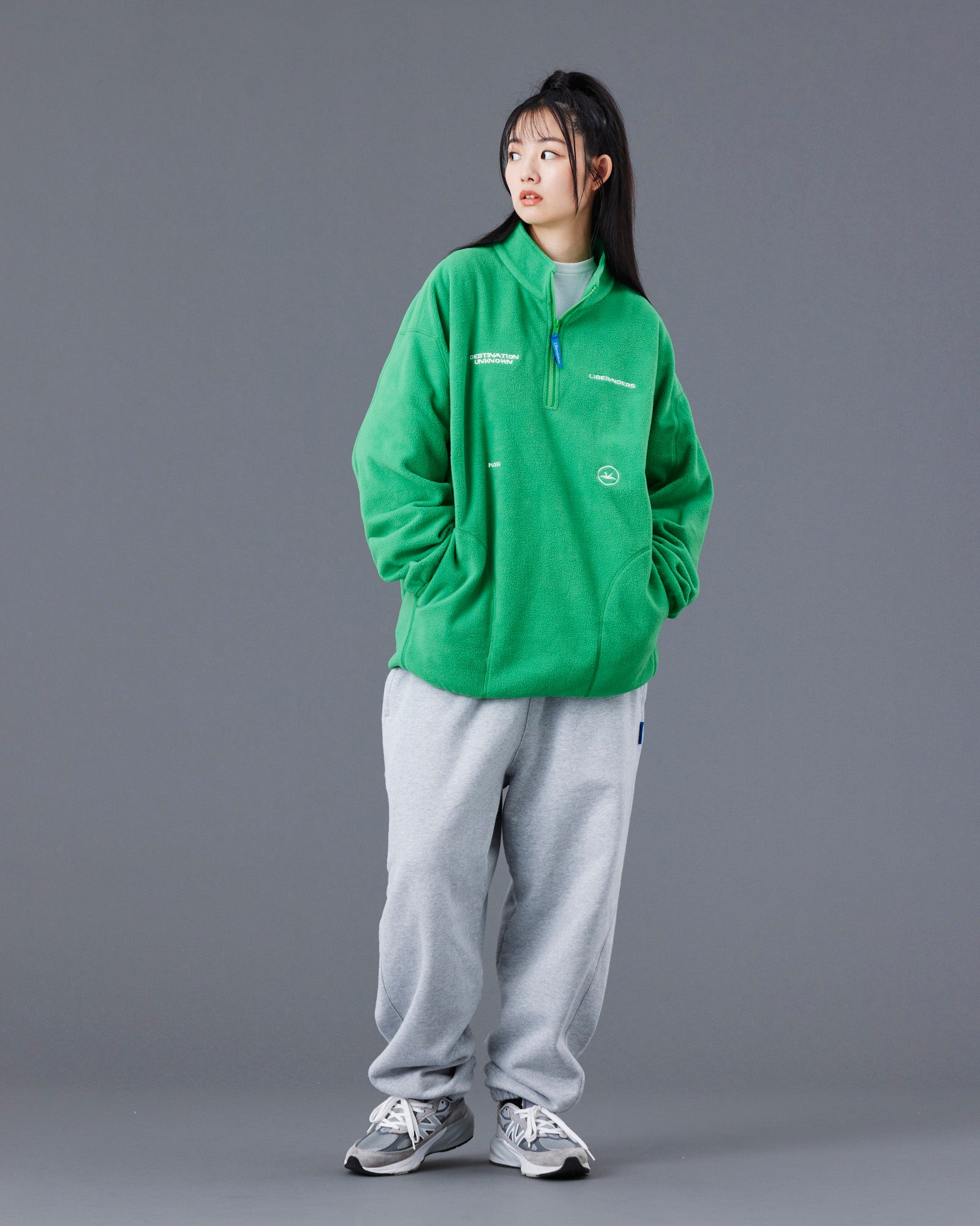 upload_20250605_FLEECE HALF ZIP_046_47_77308_h004_45_1.jpg