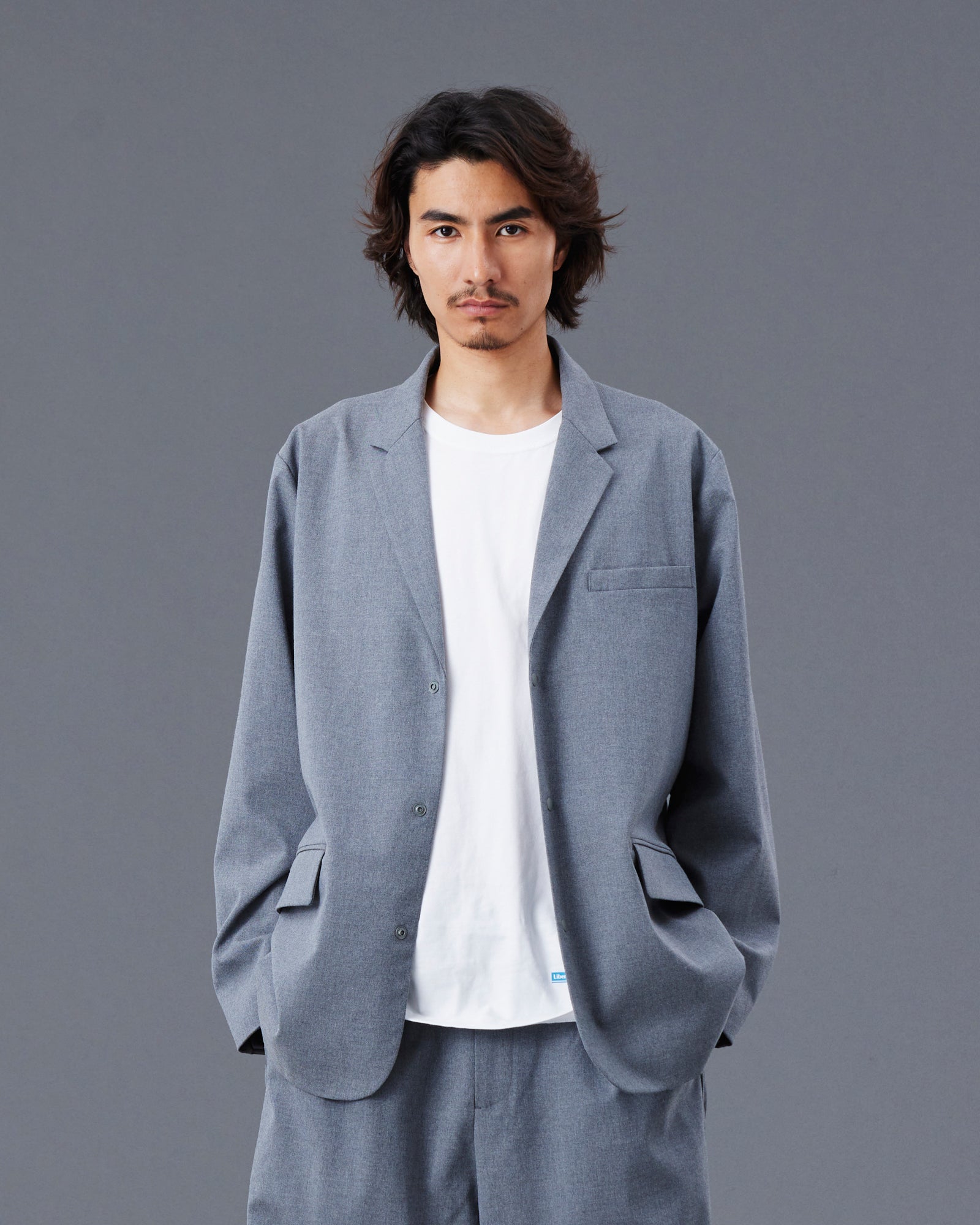 upload_20250605_LOOSE FIT 3B JACKET_014_15_77017_G006_45.jpg