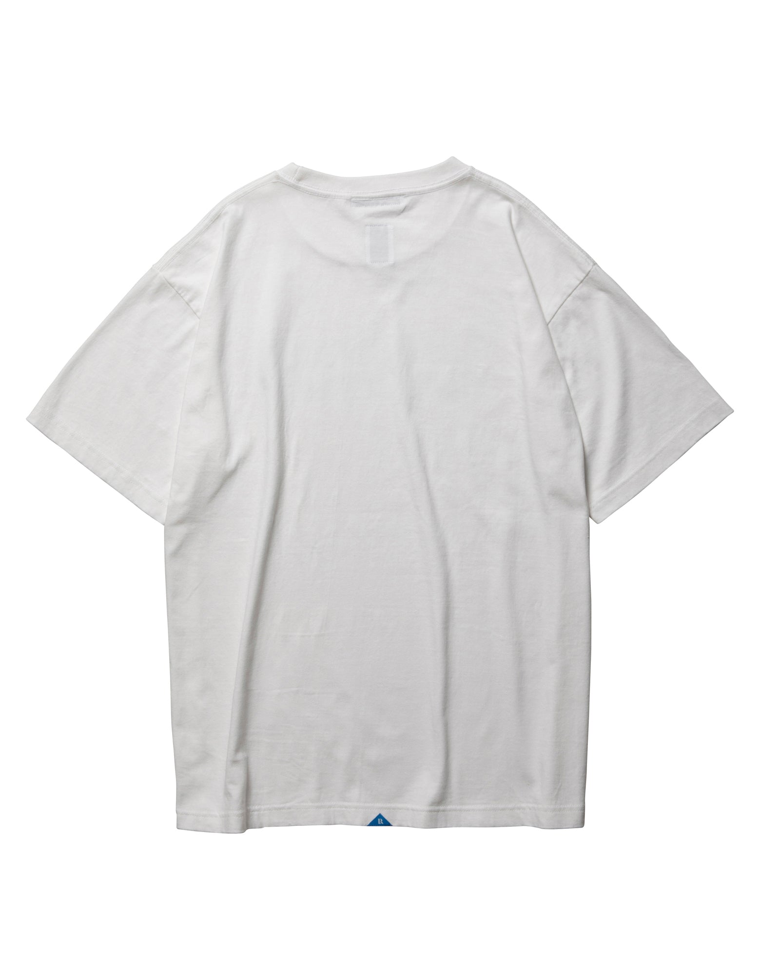 upload_20250605_LR LOGO TEE_007_08_77610_a008_45.jpg