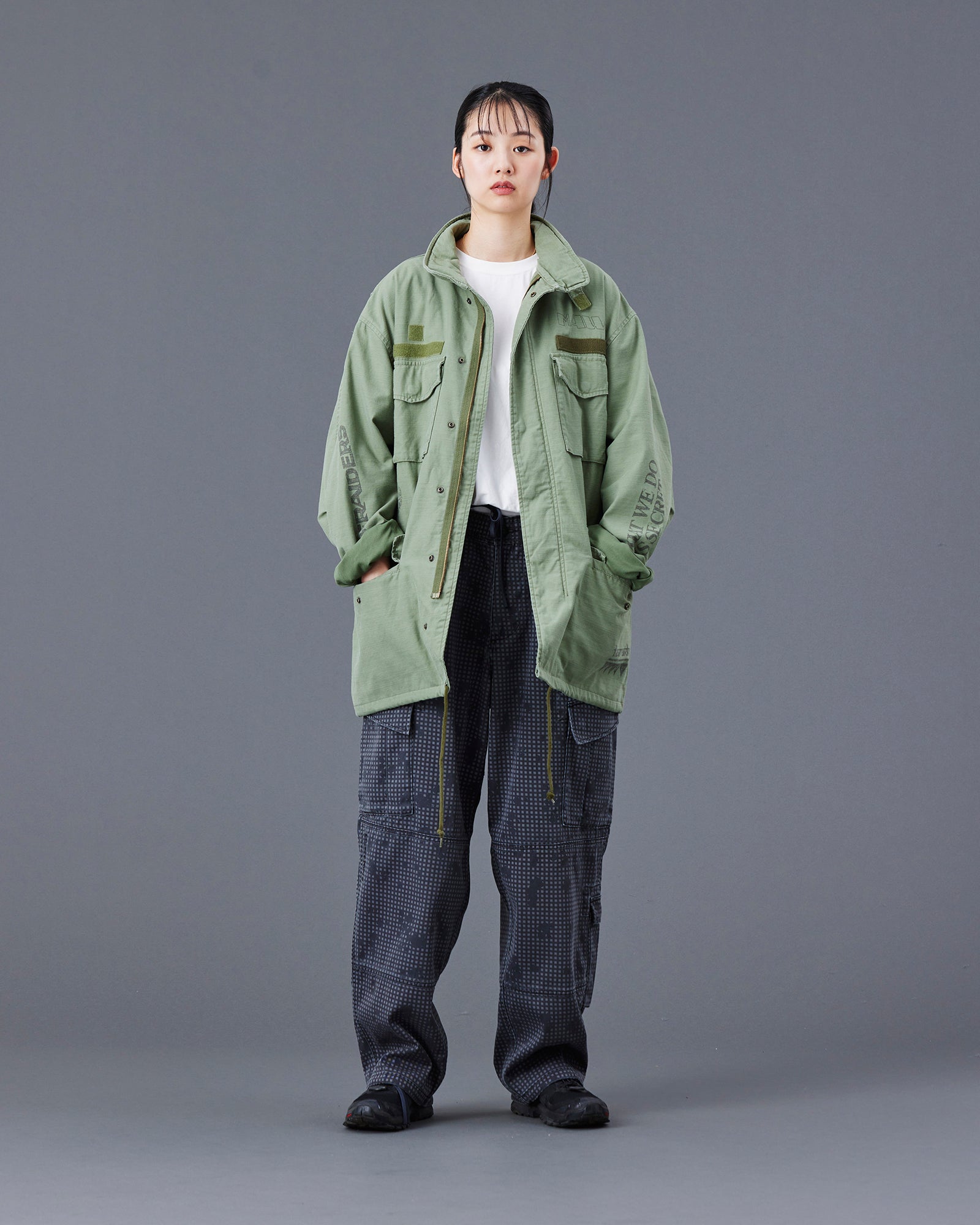 upload_20250605_LR TACTICAL PANTS_021_22_77715_h003_45.jpg