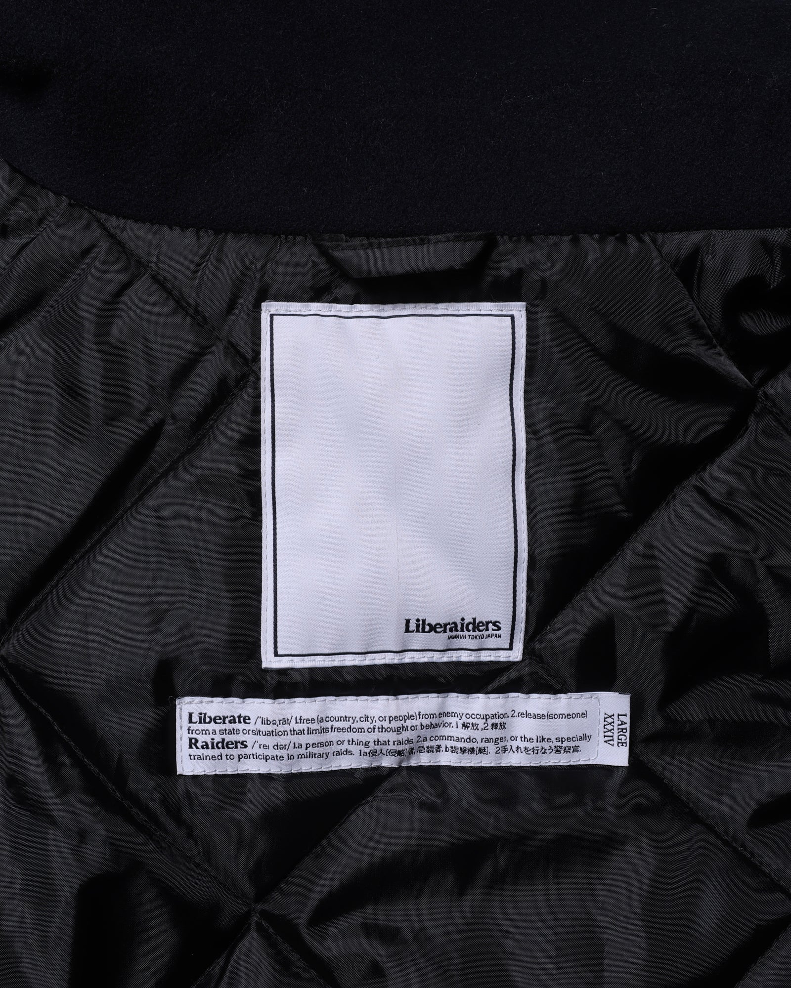 upload_20250605_LR VARSITY JACKET_004_05_77014_c002_45.jpg